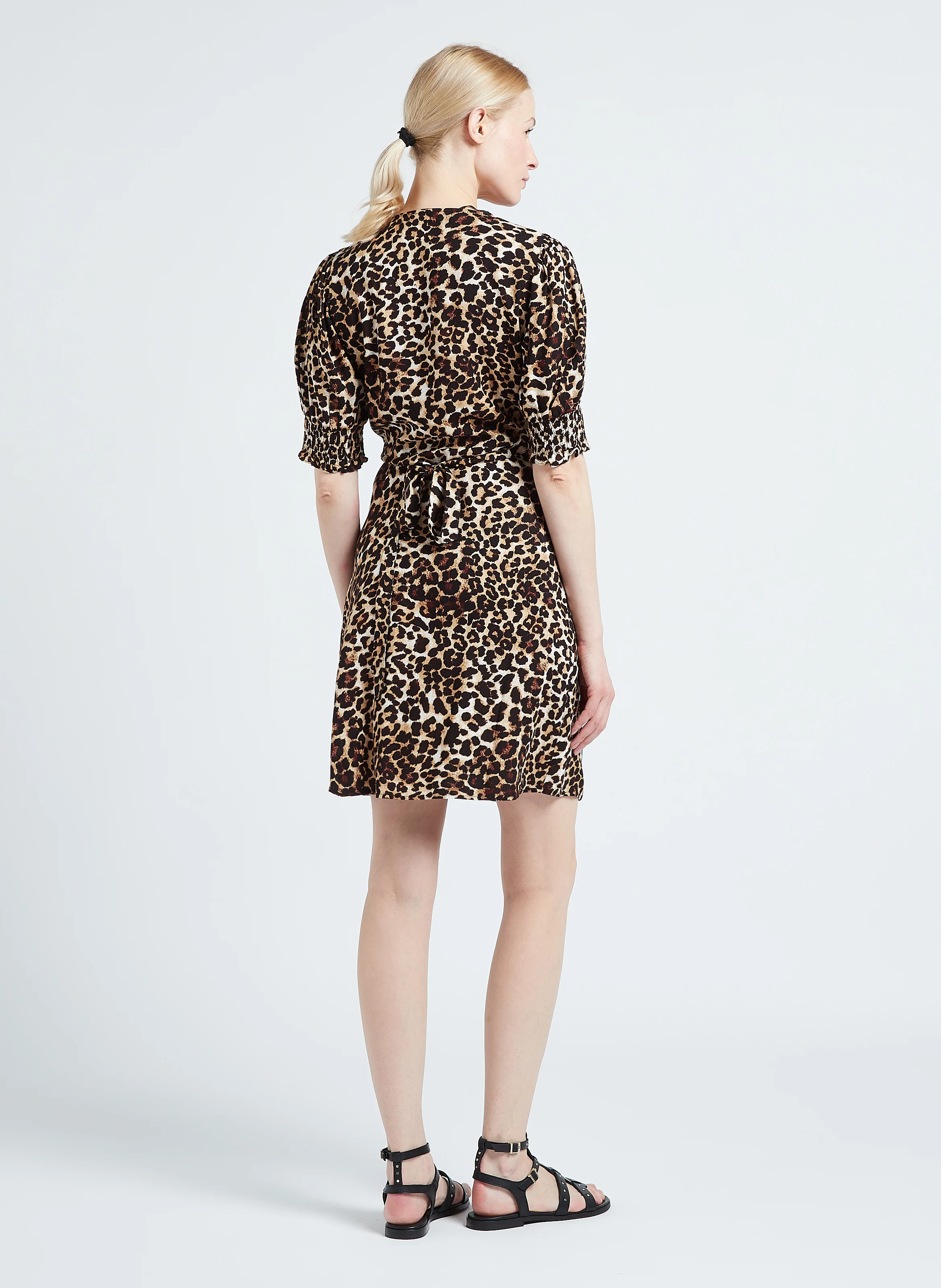 CYNTHIA - Sandales plates en cuir| Noir