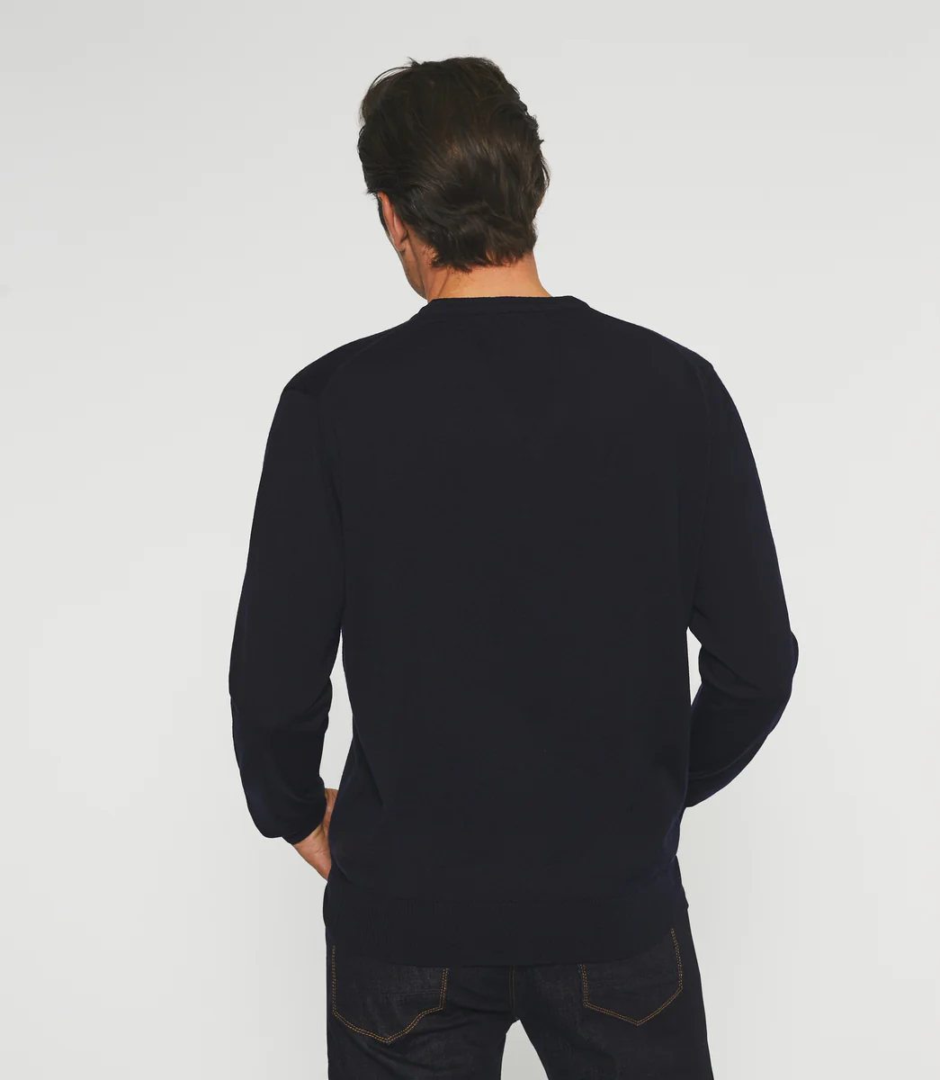 Pull col V en laine marine BASTIANO