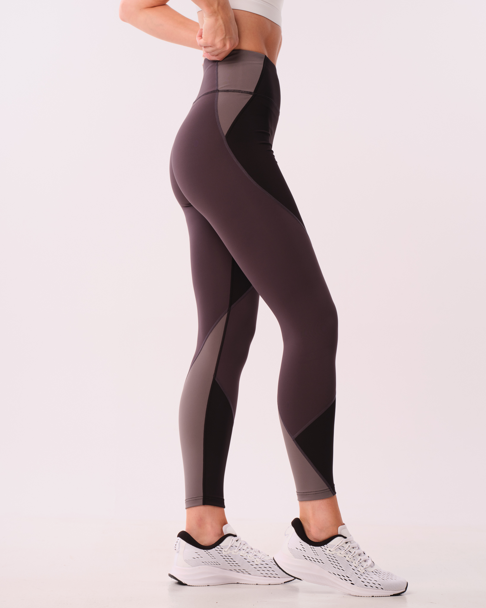 LEVITY Sphere Tights Black Block