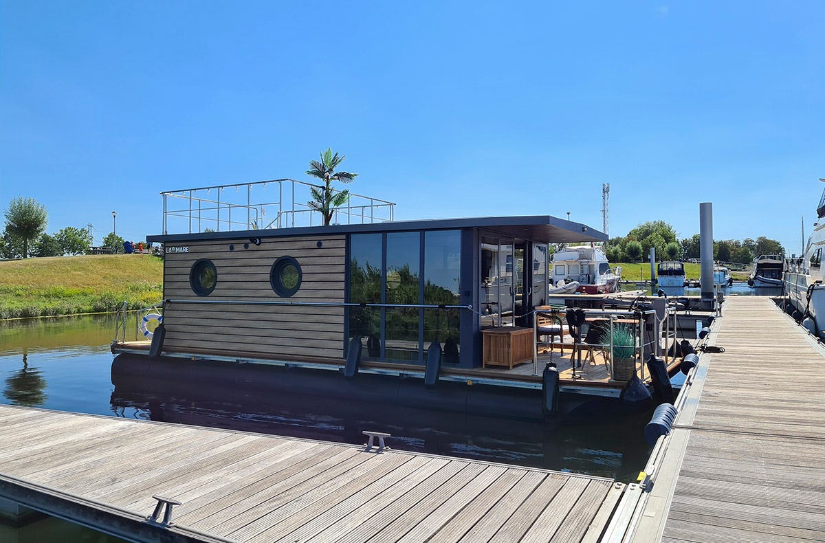 Hausboot Übernachtung auf der Maas für bis zu 4