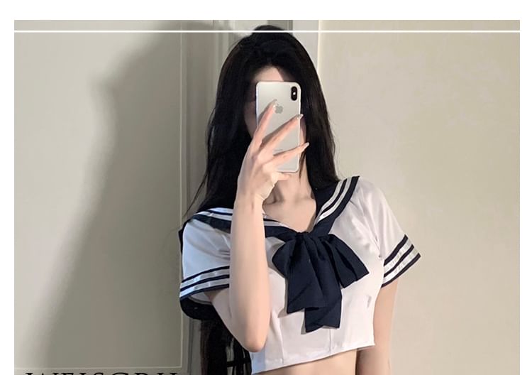 Lacey Angel - Studentenlingeriekostuumset
