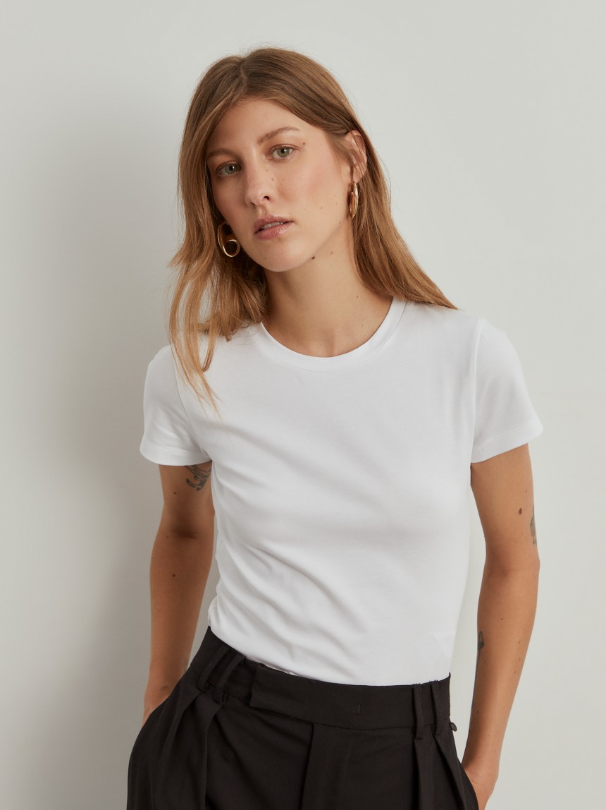 T-shirt básica de algodão