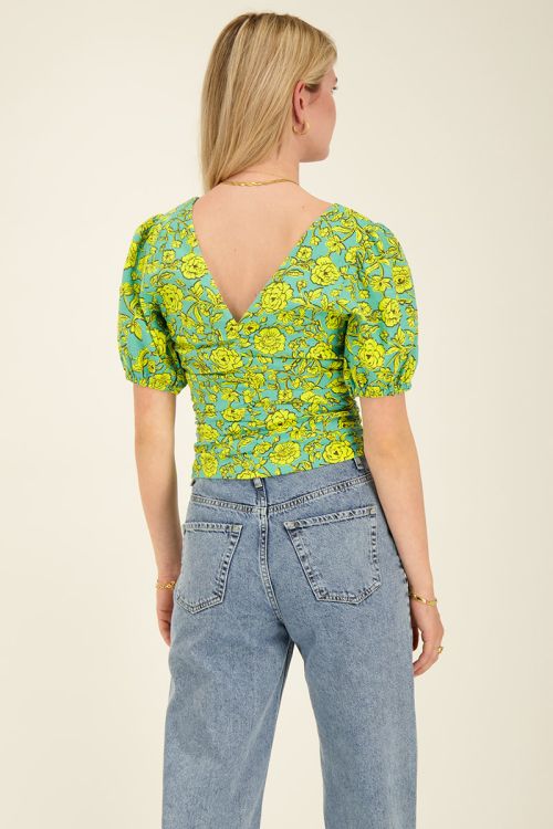Groene top met bloemenprint & pofmouw