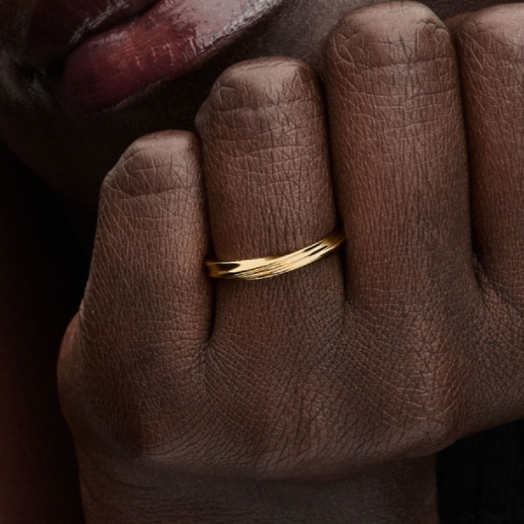 Pandora Gold Essence Verdrehter Ring