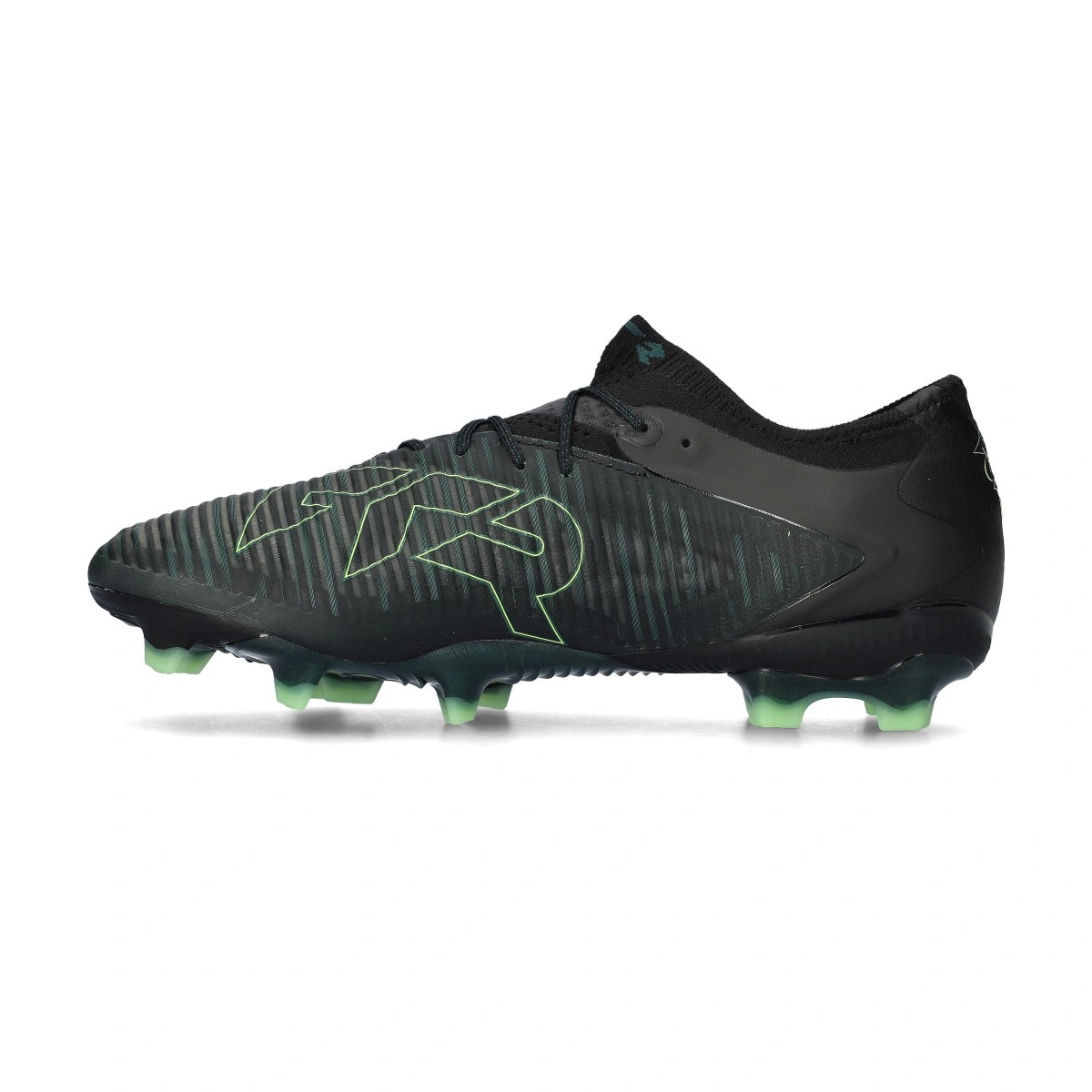 Chuteira Puma Future 8 Ultimate Low FG
