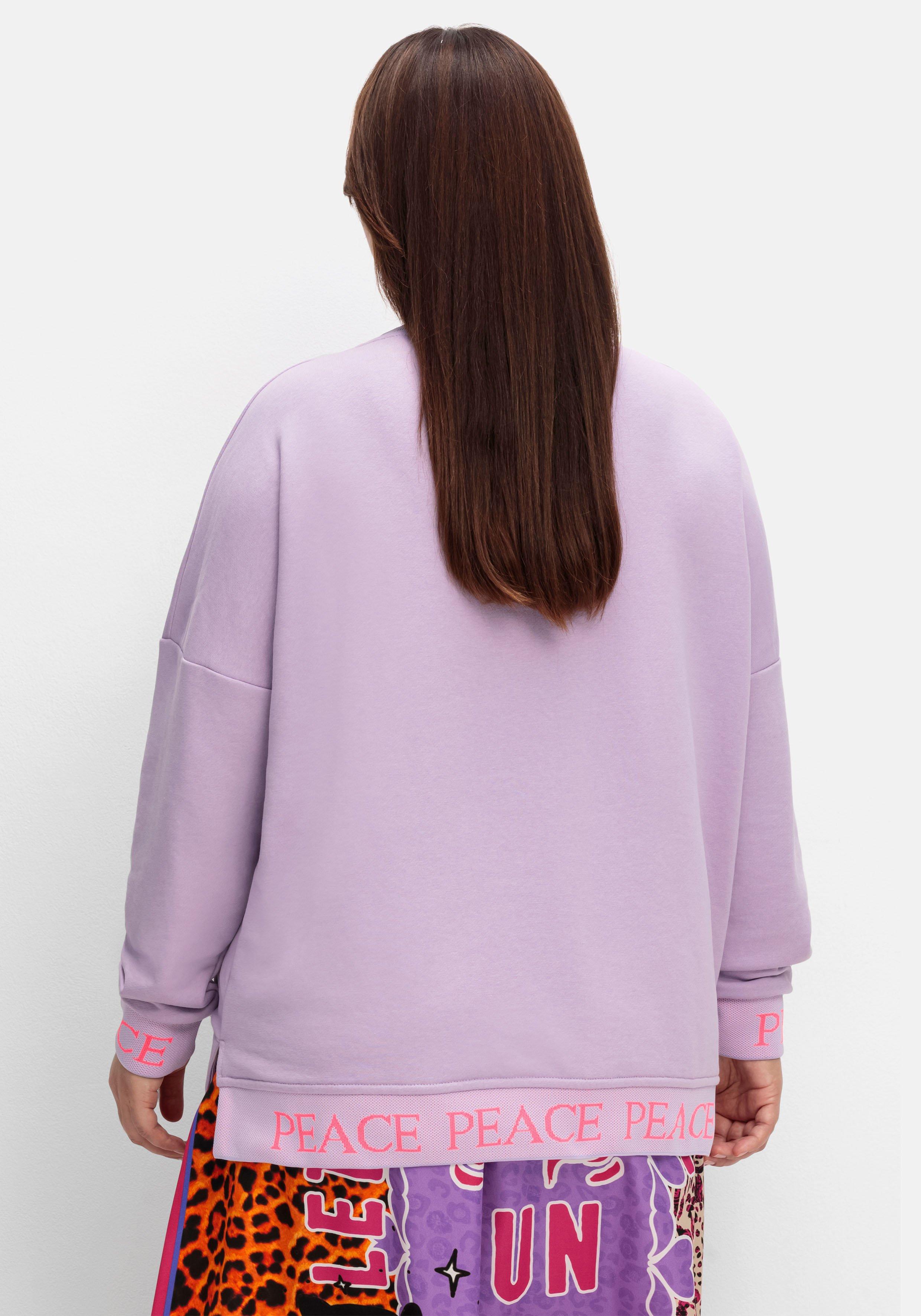 Sweatshirt mit Neonprint und V-Ausschnitt