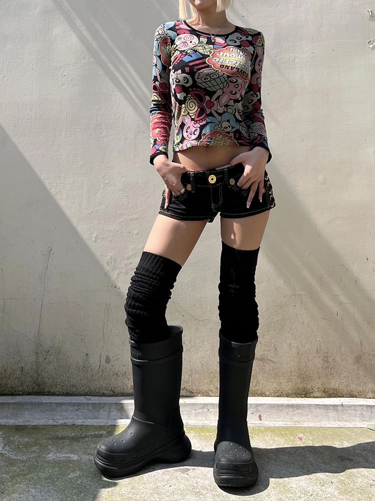 Coline - Lage denim hotpants met studs
