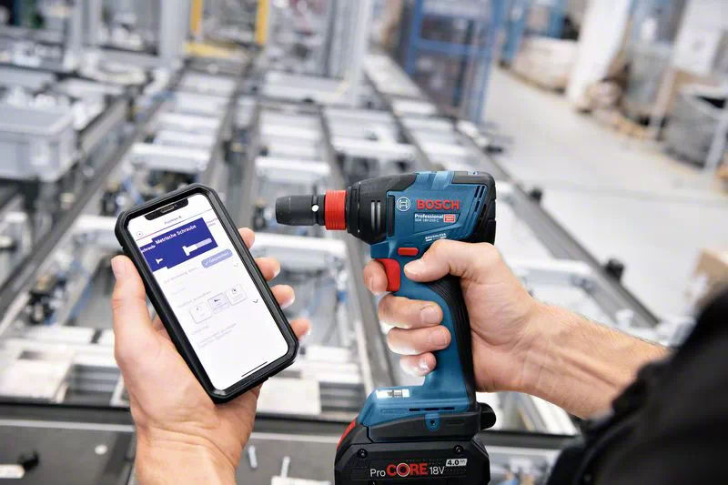 BOSCH COMBI-KIT 4 18V Tool: GSR 18V-110C + GDX 18V-210C + GWS 18V-10 + GBH 18V-24C + 1 4.0 AH battery (PROCORE) + 2 5.5 AH battery (PROCORE) + GAL 1880CV (L)PROFESSIONAL