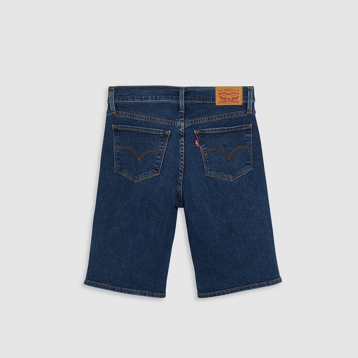 LEVI'S<br>Bermudas Modeladoras