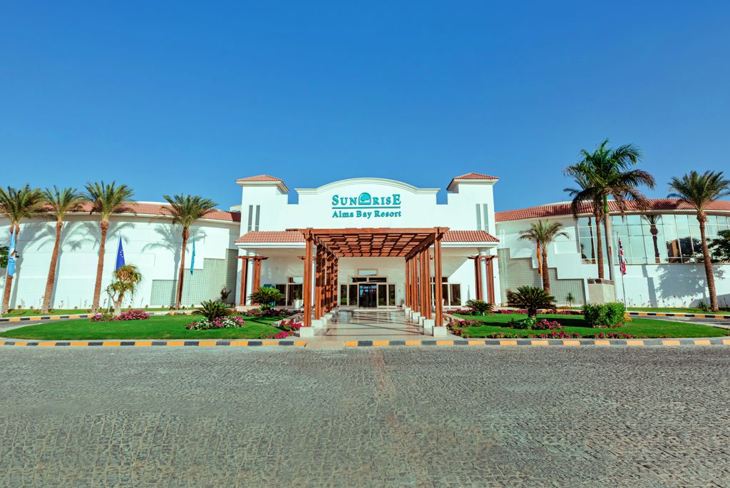Nijlcruise 5* & Sunrise Alma Bay Resort 4* Zie beschrijving