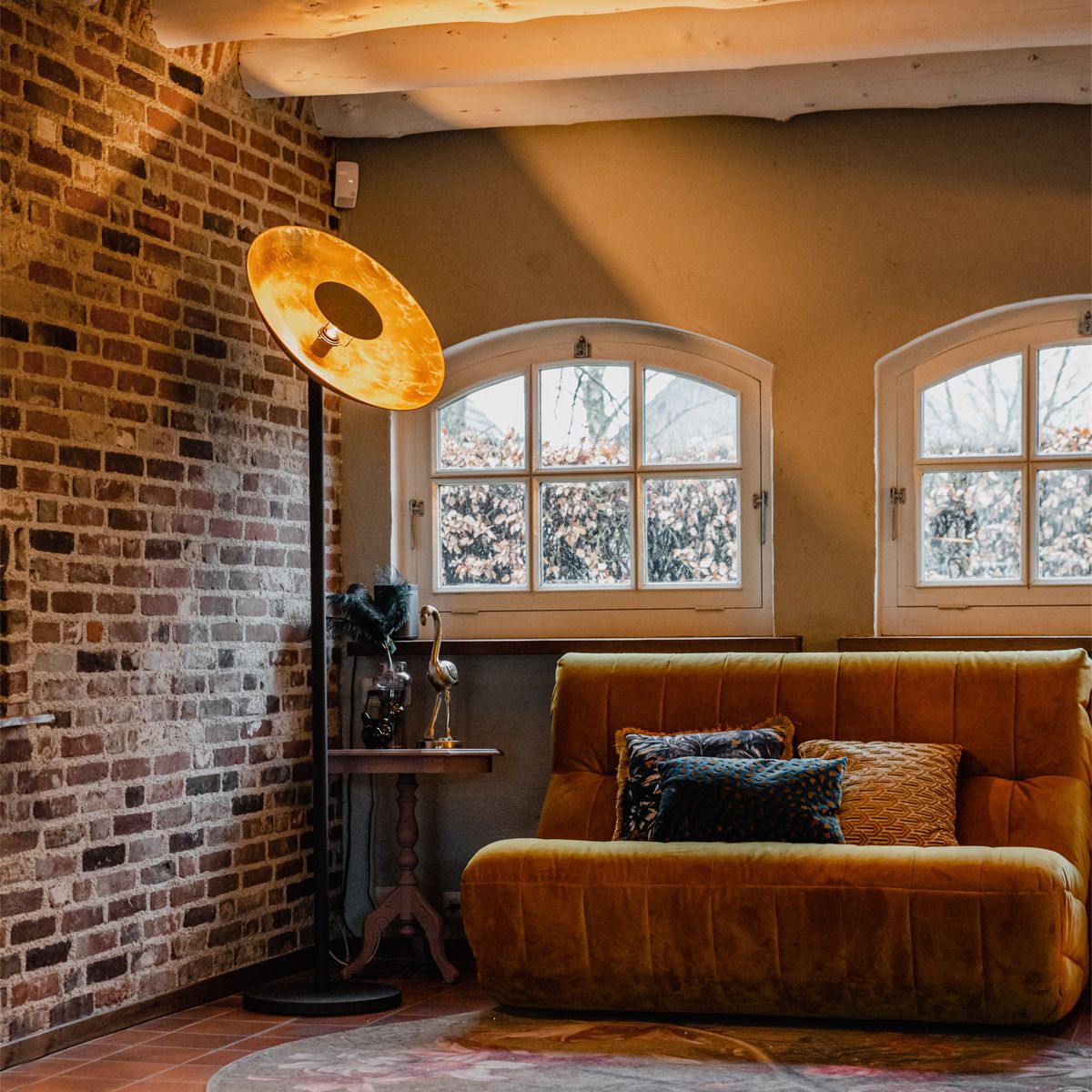 Industriële vloerlamp zwart met gouden binnenkant 60 cm - Magnax