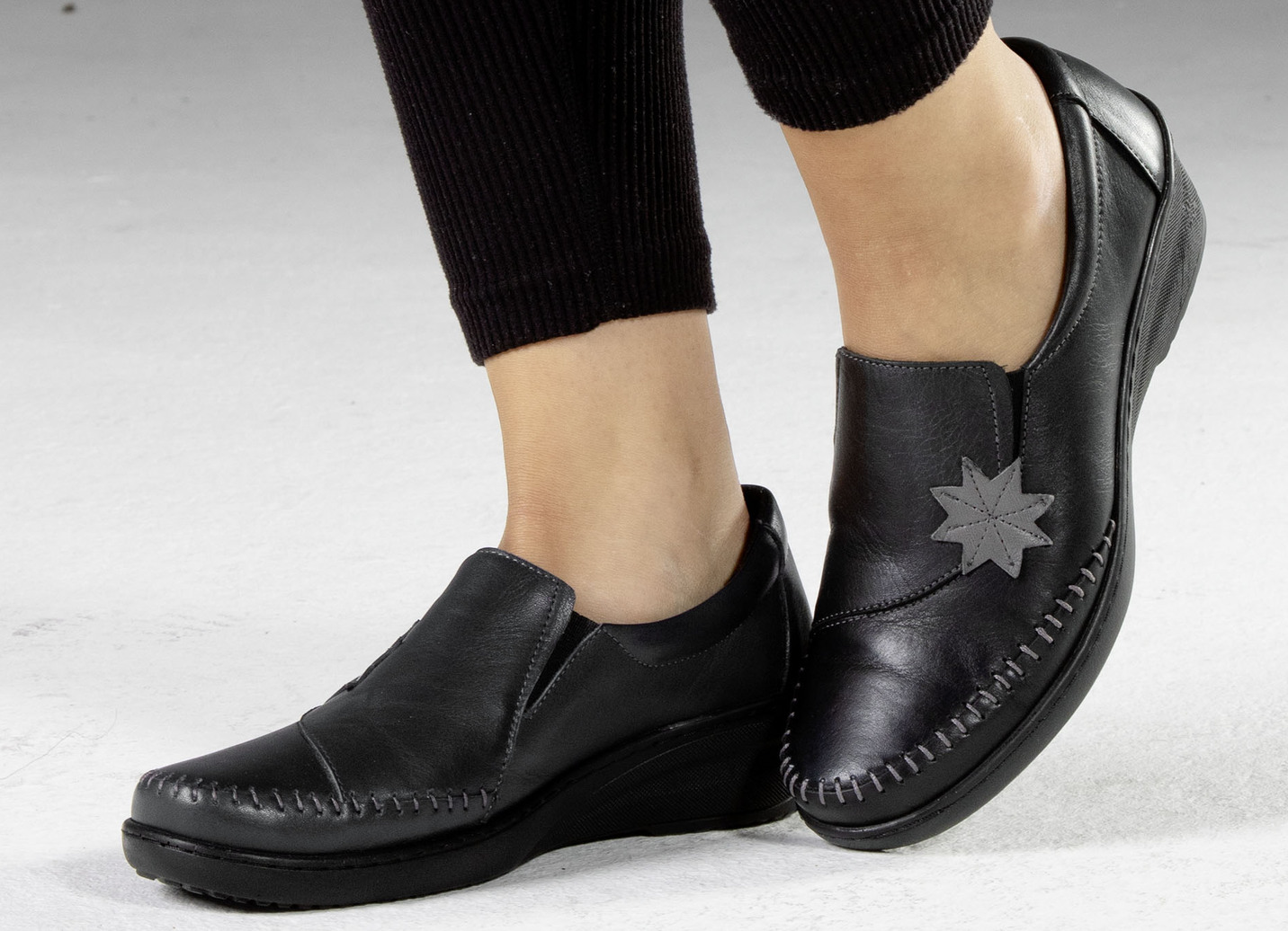 Gemini Slipper mit Leder-Applikation
