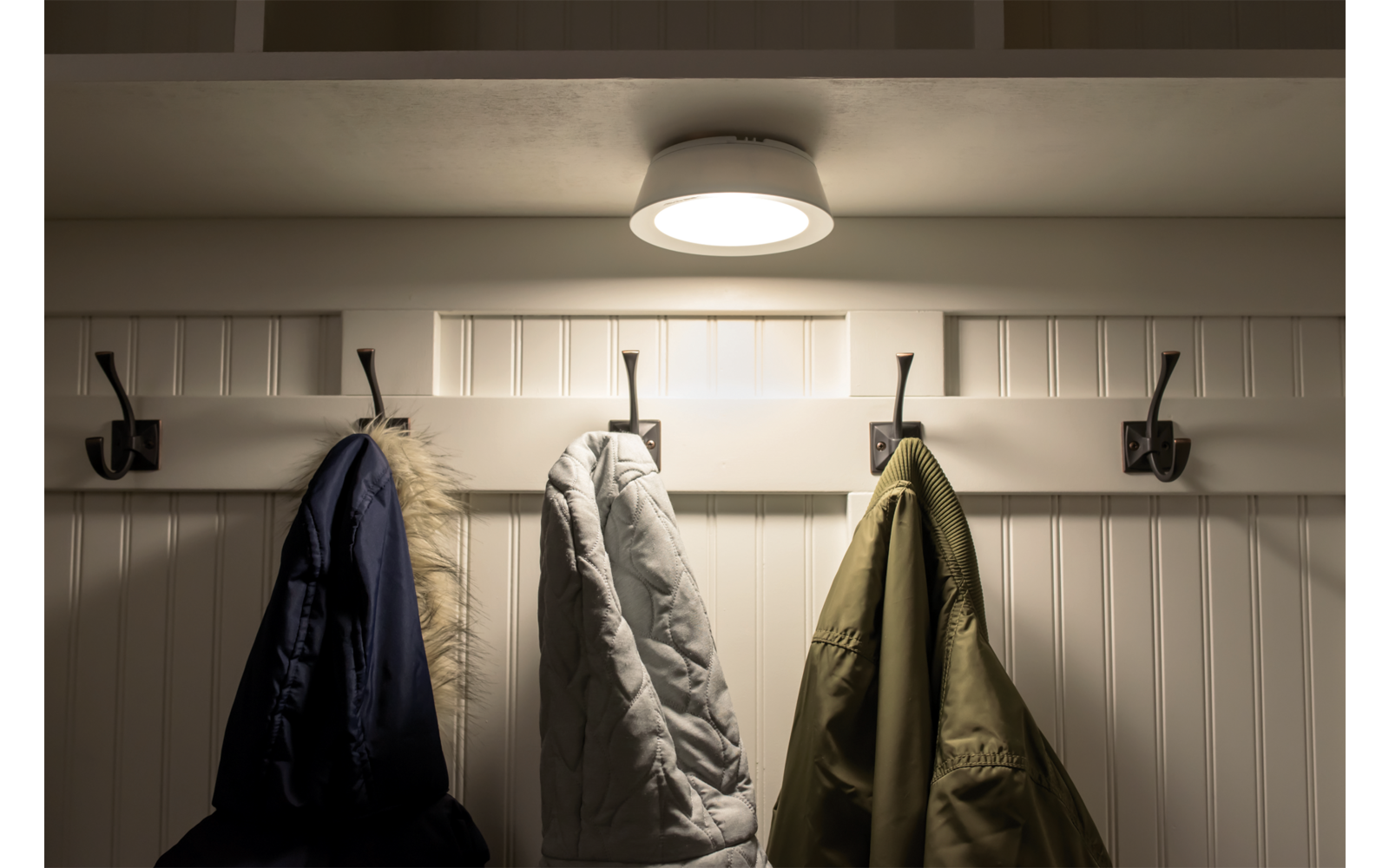 Mr. Beams MB981 LED Deckenleuchte mit Bewegungsmelder Batteriebetrieben
