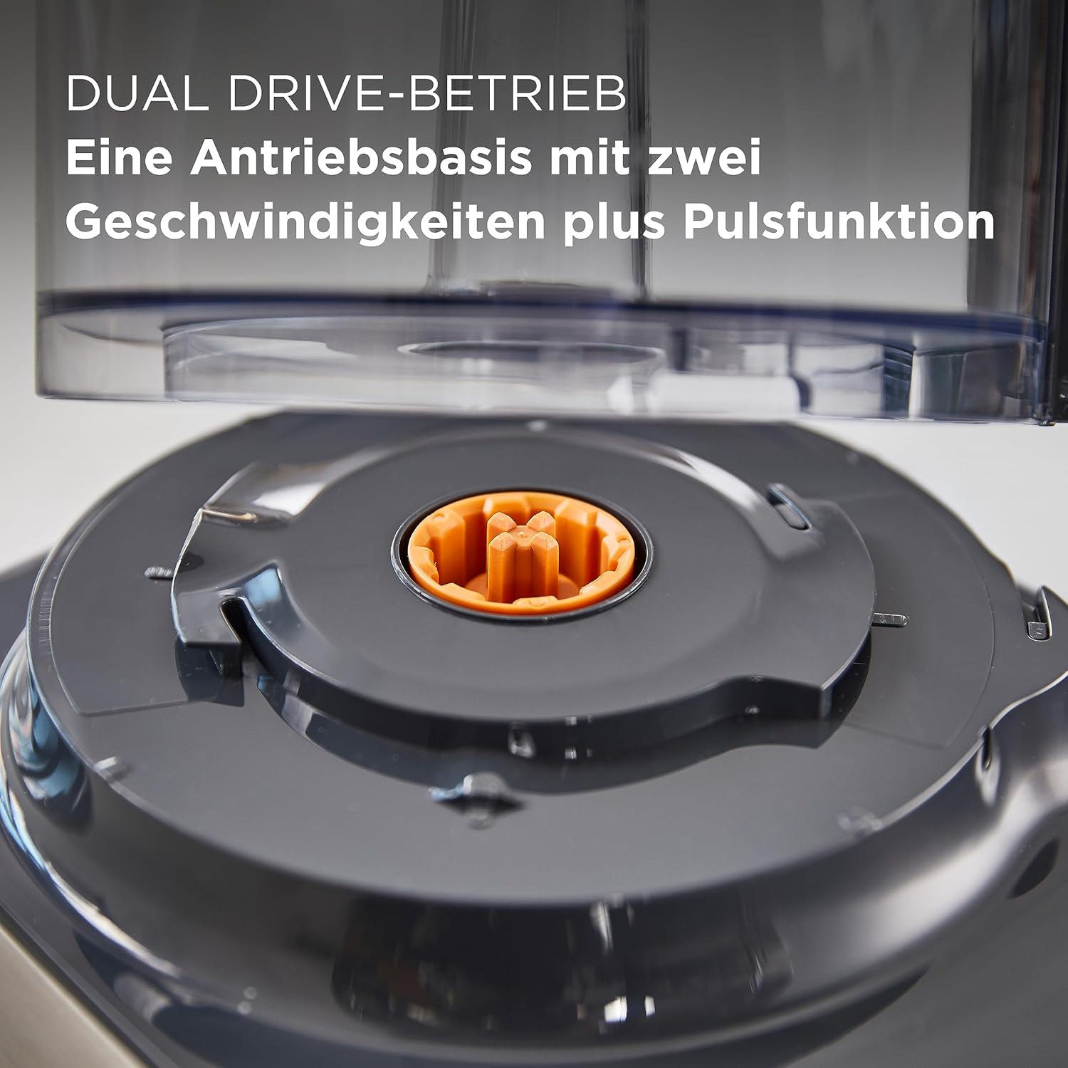 Kenwood Multipro Compact FDM301SS Kompakt-Küchenmaschine, 2,1 Liter, inkl. Edelstahl Messer, 3 Arbeitsscheiben und 4 weiteren Zubehör-Teile, Metallgehäuse, 800 Watt, Silber