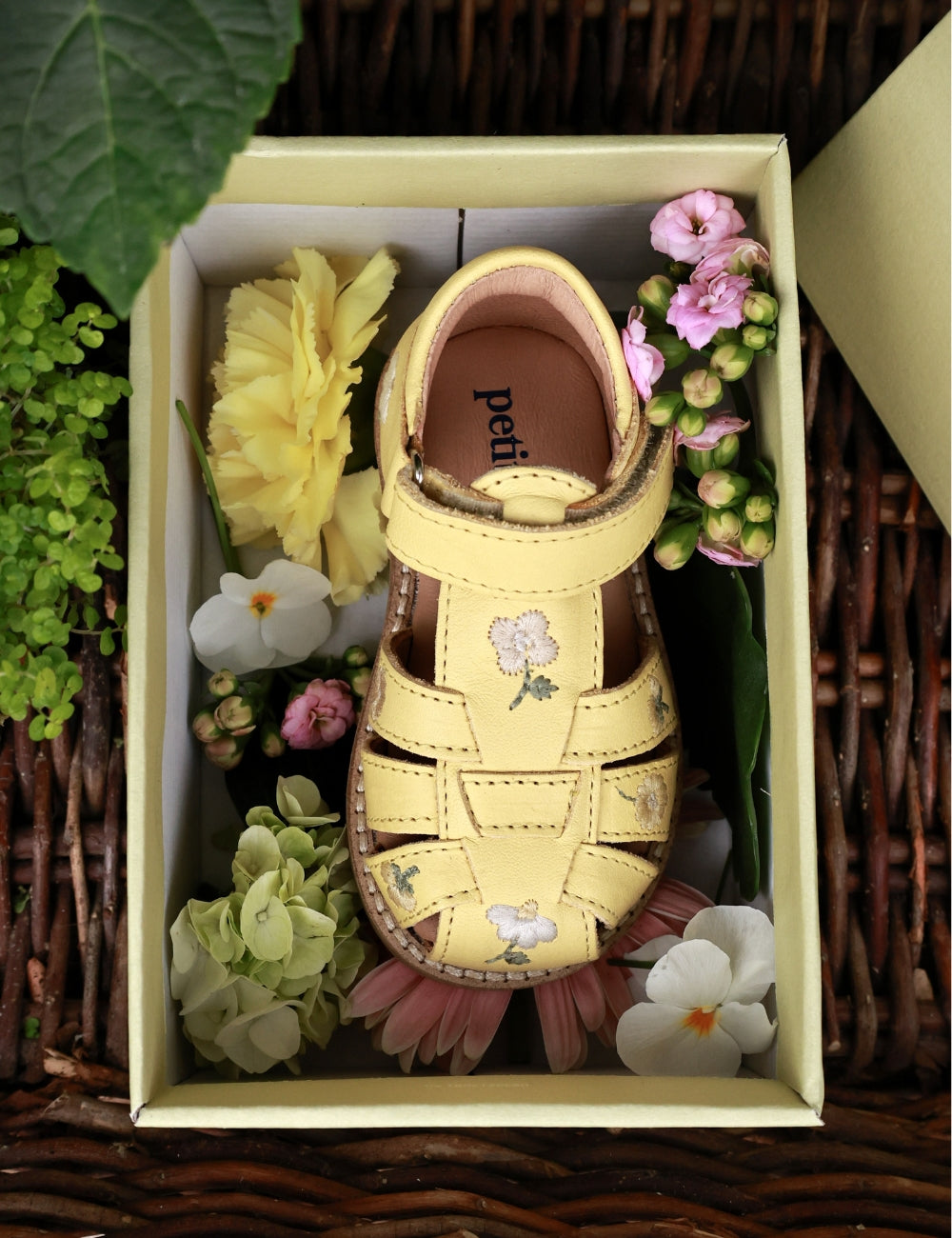 Flower Classic Sandal - Lemon Meringue