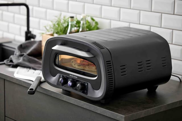 Nordic Sense elektrisk pizzaovn 33364 (sort)