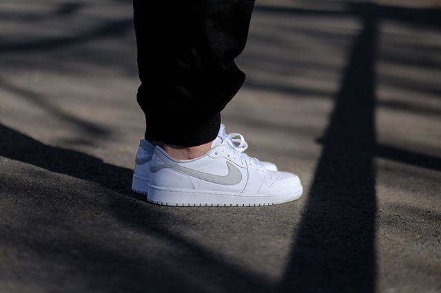 Air Jordan 1 Low White Wolf Grey（Women Size!!）