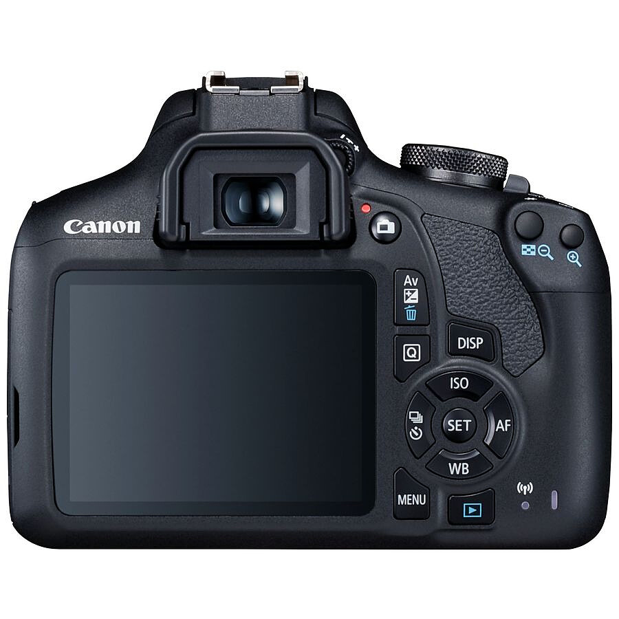 Canon EOS 2000D + EF-S 18-55 mm IS II