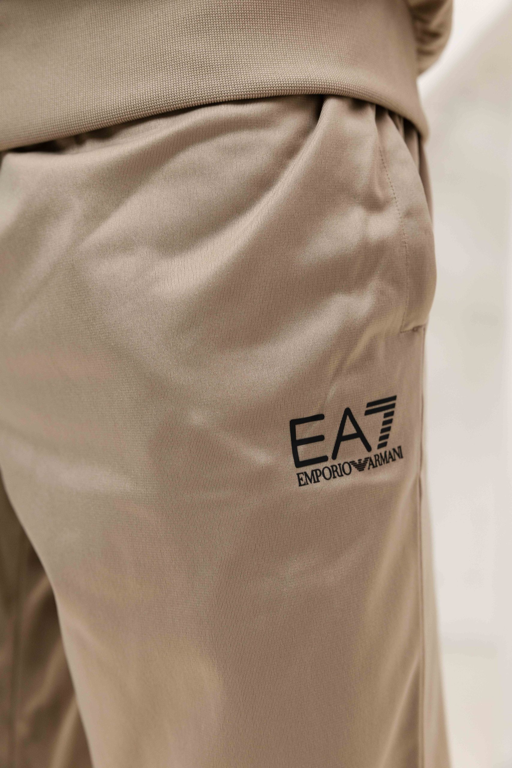 EA7 Emporio Armani 8NPV64 Trainingspak Heren Beige