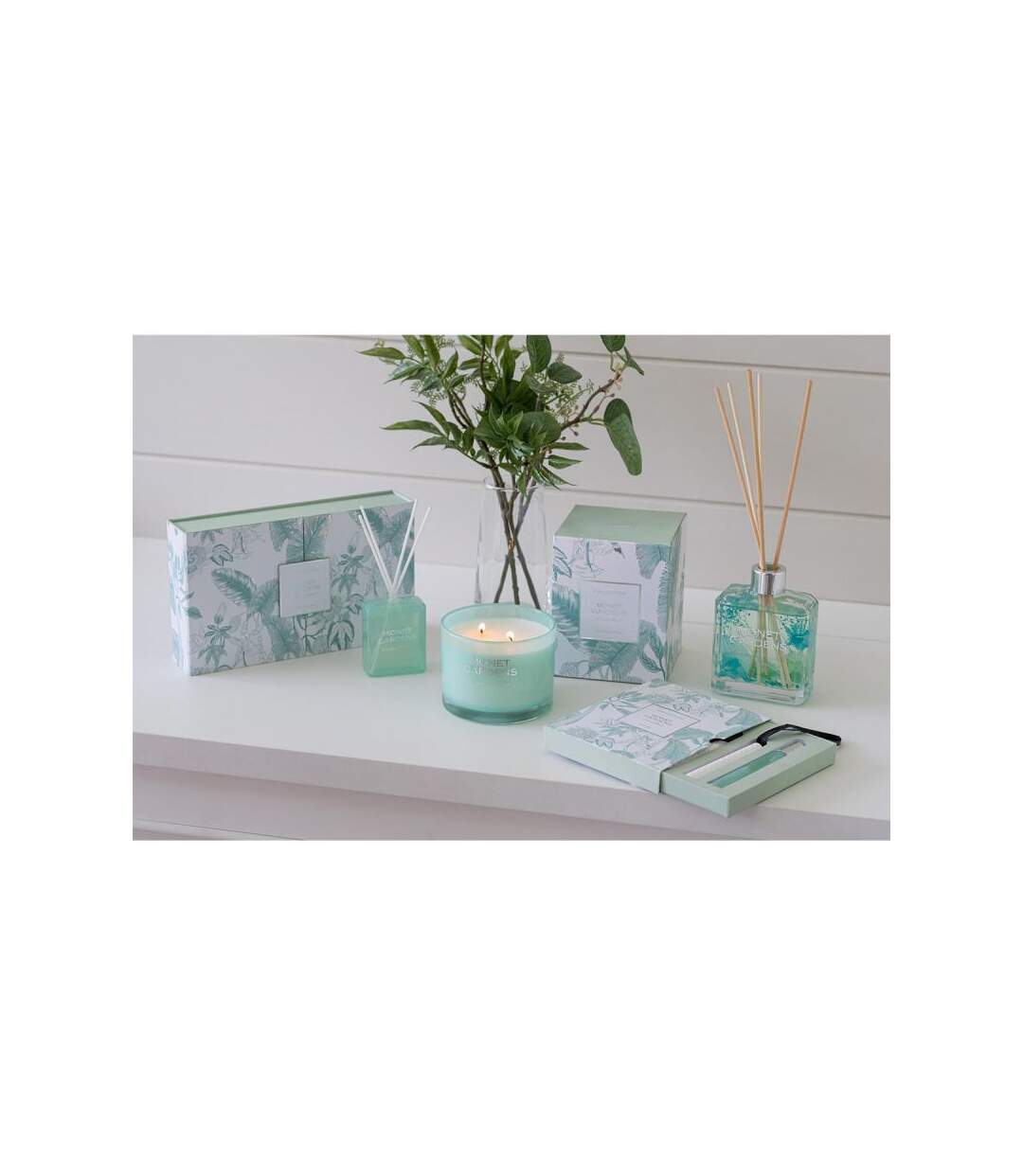 Paris Prix - Bougie Parfumée monet Gardens 10cm Bleu Azur