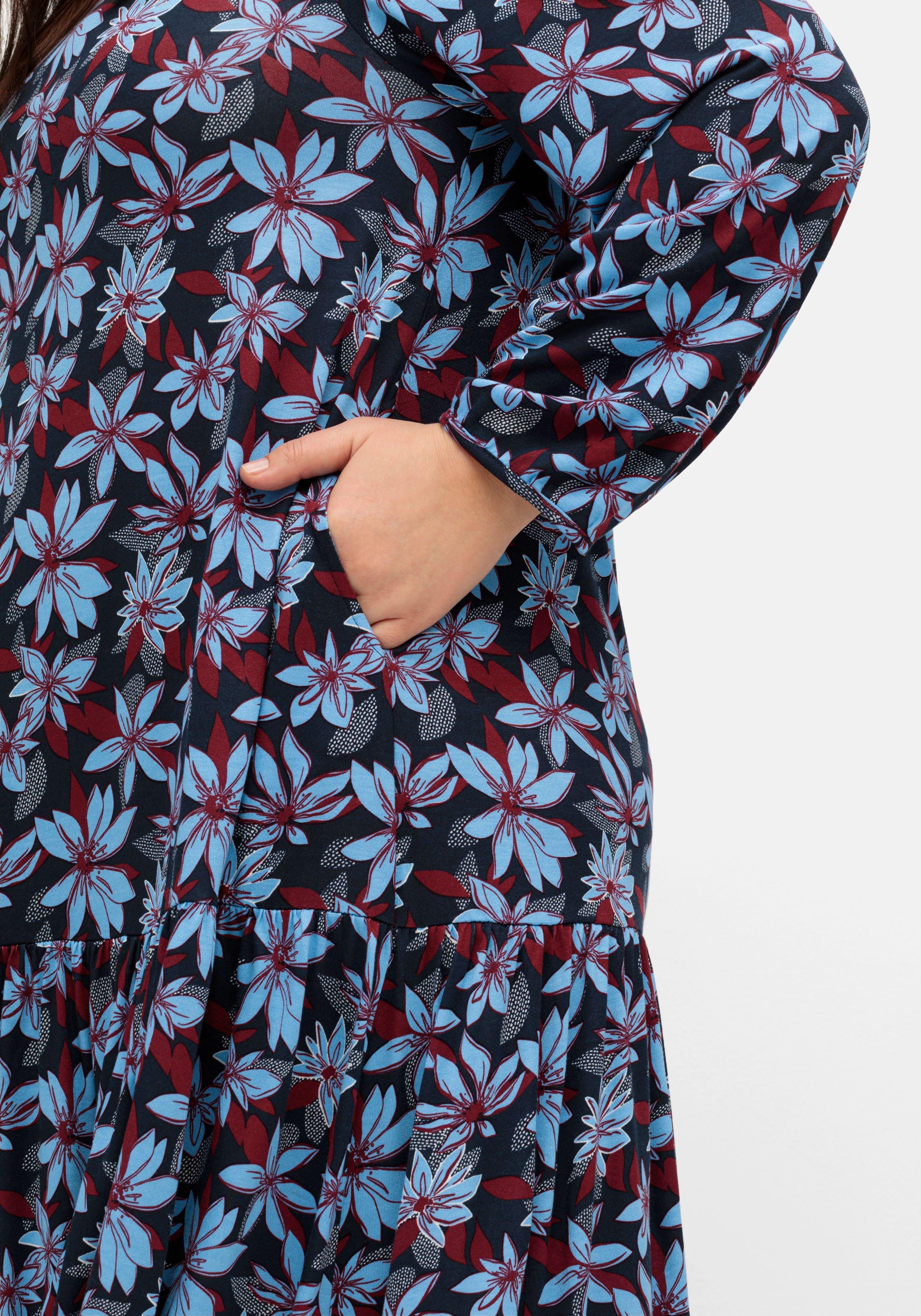 Jerseykleid mit Blumendruck, in A-Linie