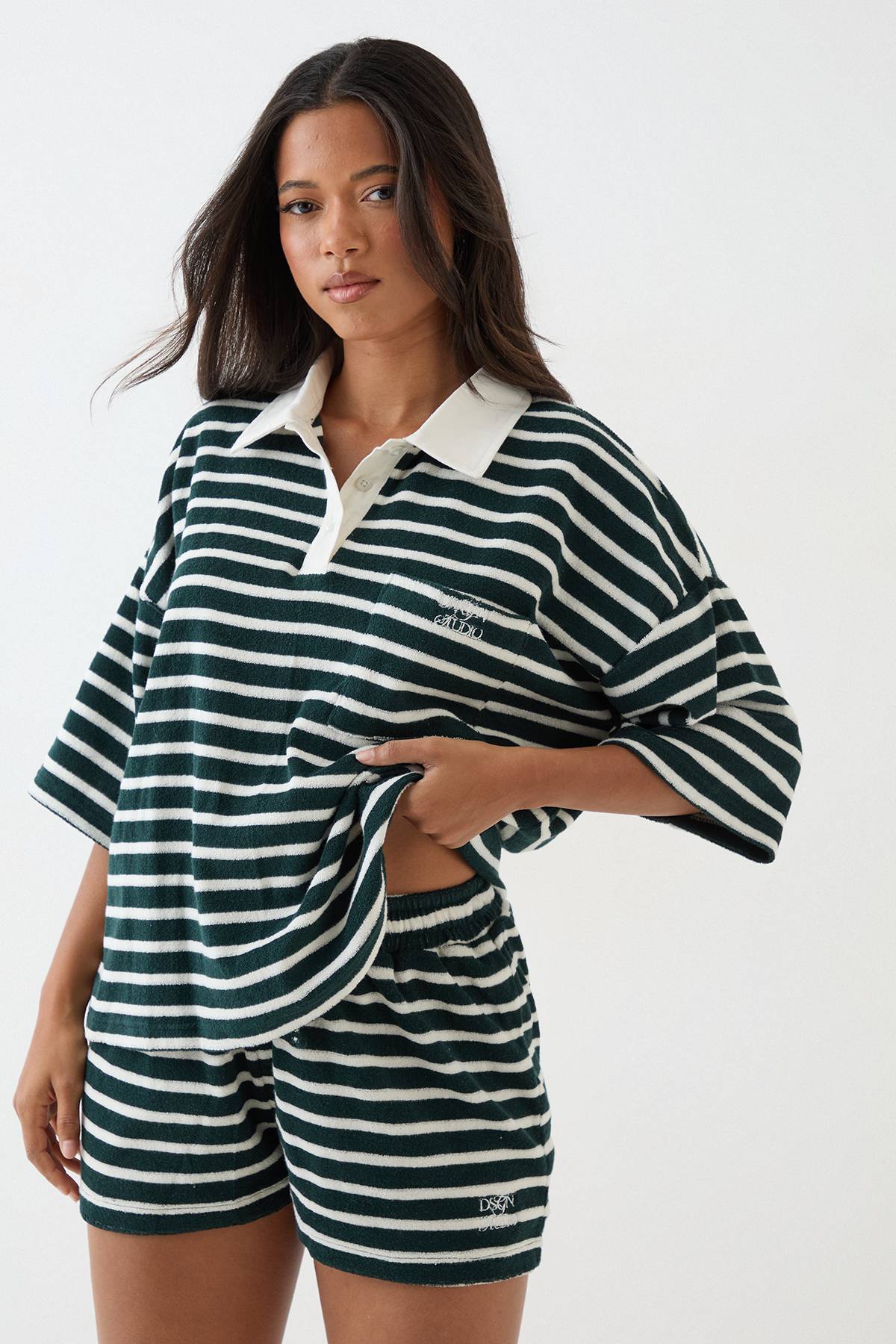 Short En Tissu Éponge À Rayures Dsgn Studio