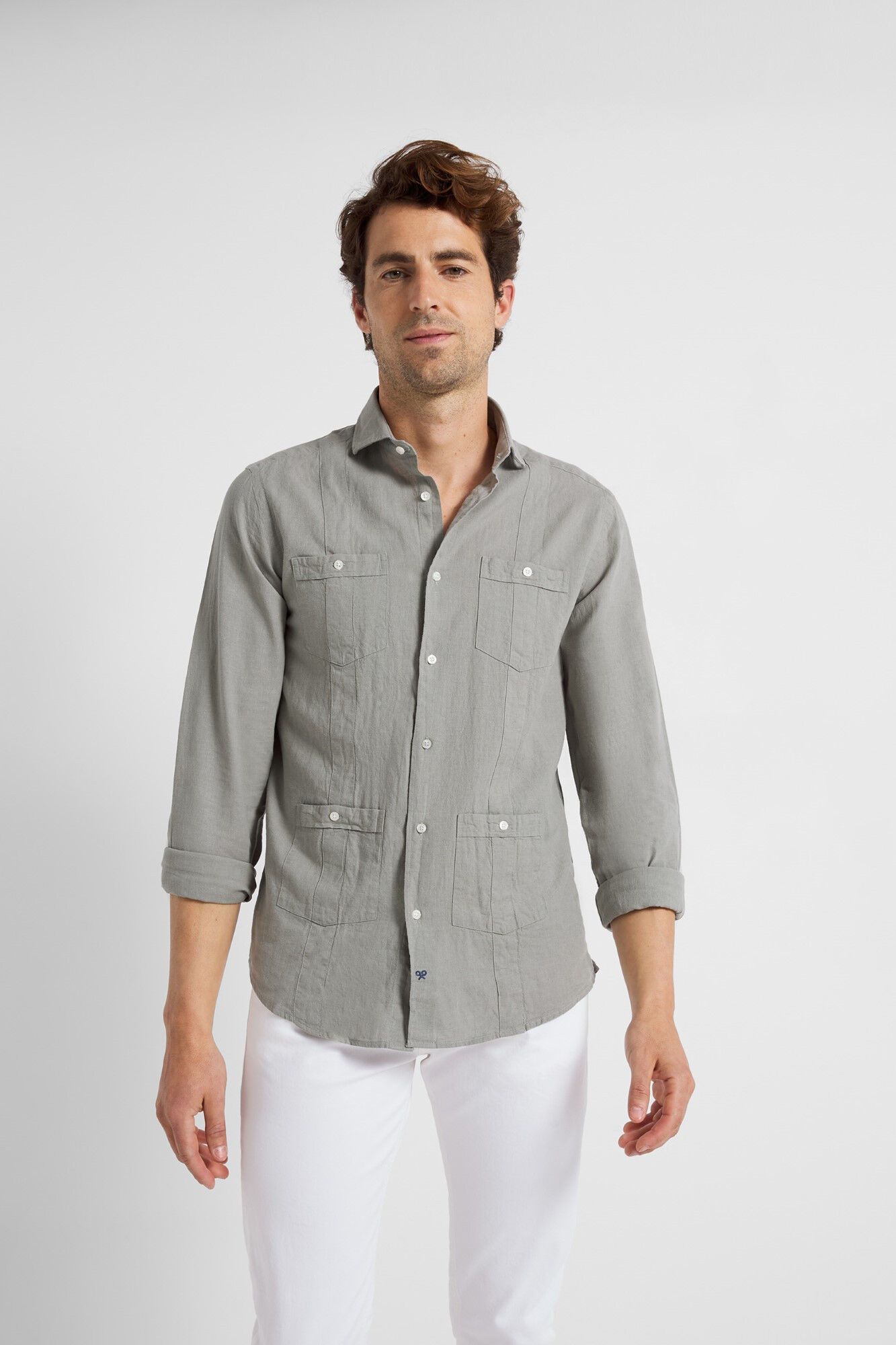 Guayabera esportiva verde claro - Cáqui