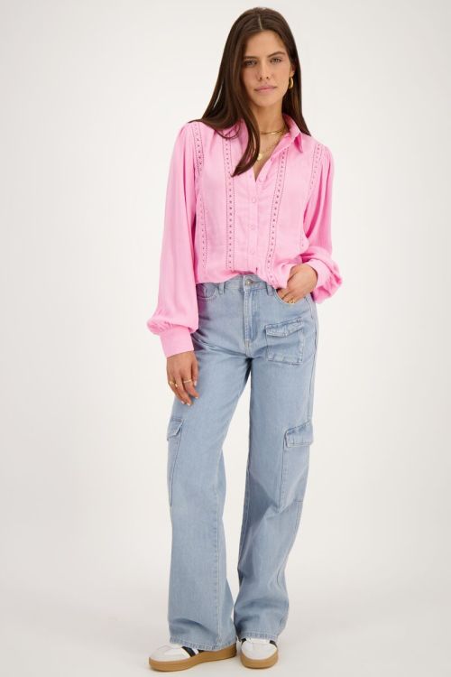 Roze blouse met tapes