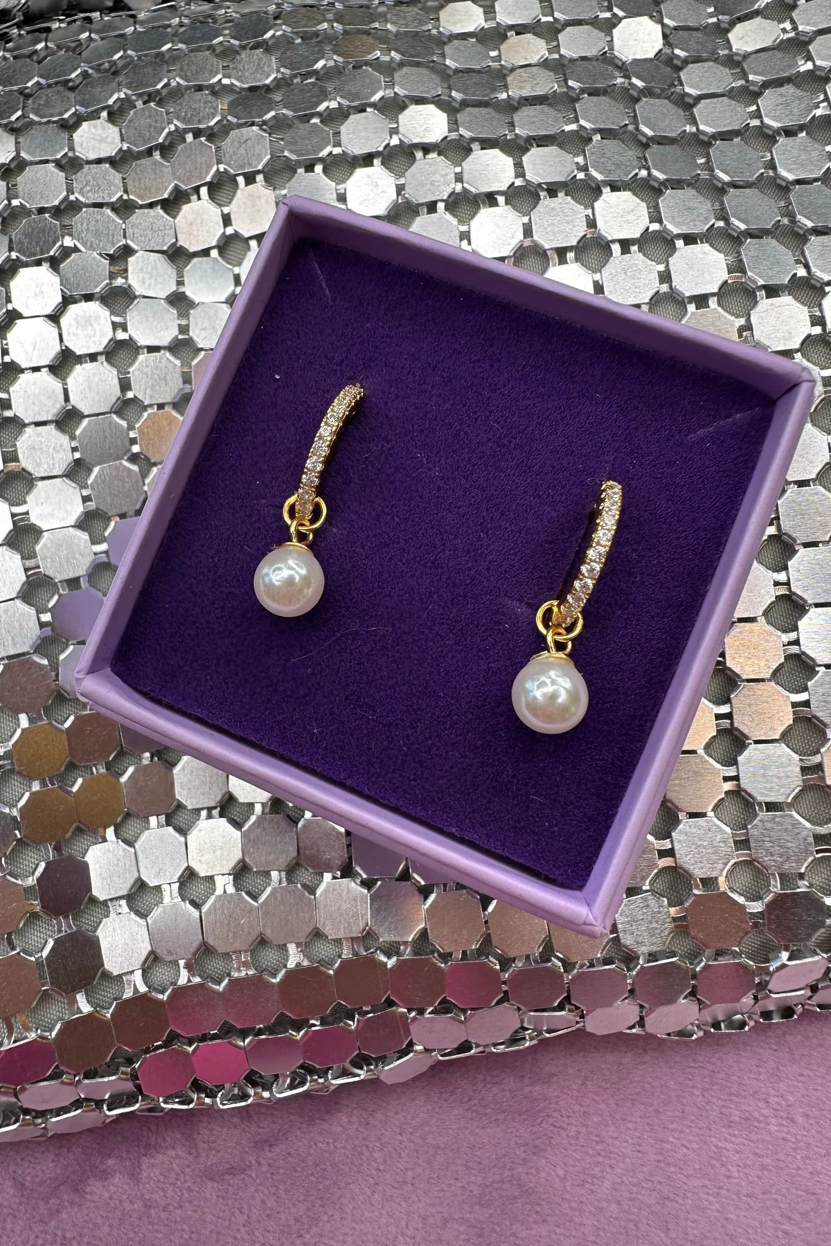 Mellow Moon Pearl And Stone Earing