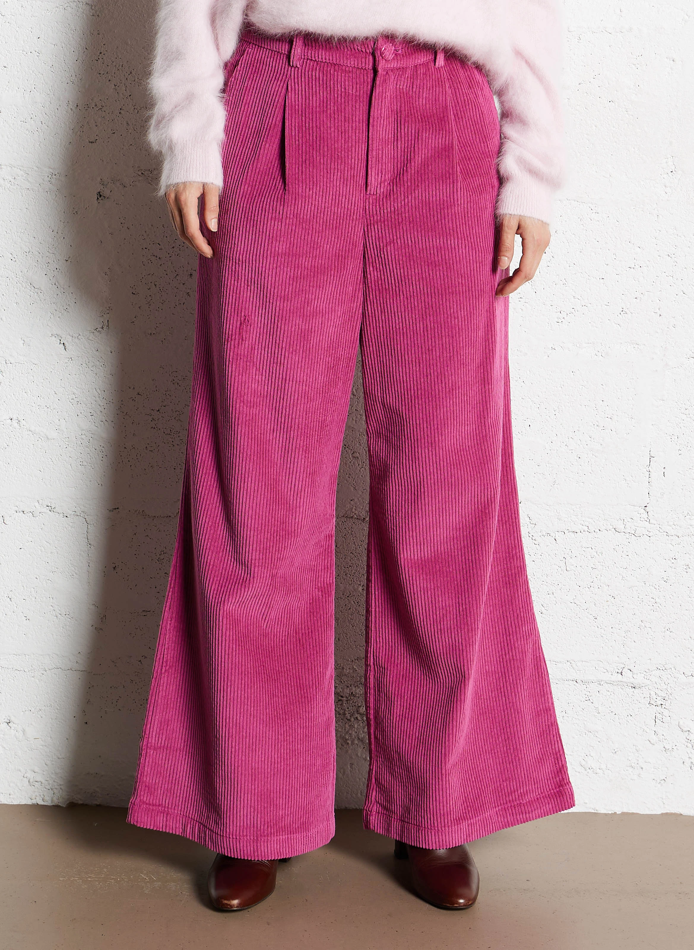 BETHANY - Pantalon large en velours côtelé | Rose