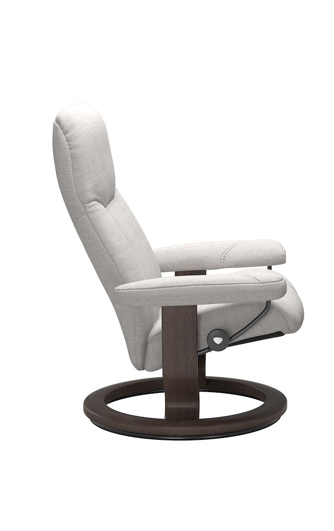 Consul (M) Classic lenestol Tekstil Jasmine Light Grey og Classic understell wengebeiset.