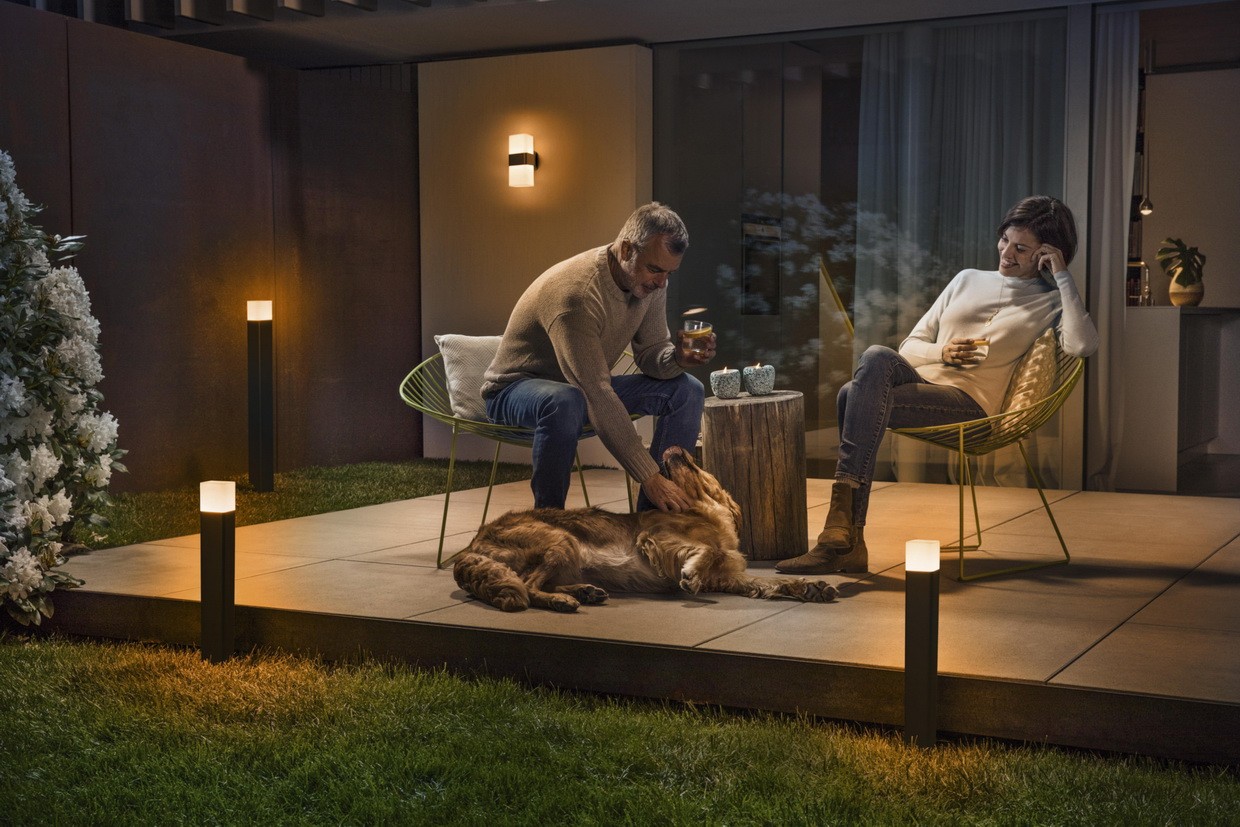 Ledvance -Smart+ Outdoor Cube RGBW Wall Light - WiFi