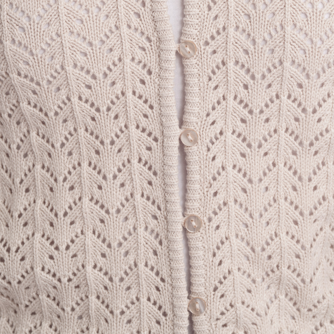 Gina Damen Strickjacke mit Ajour-Muster cremeweiss