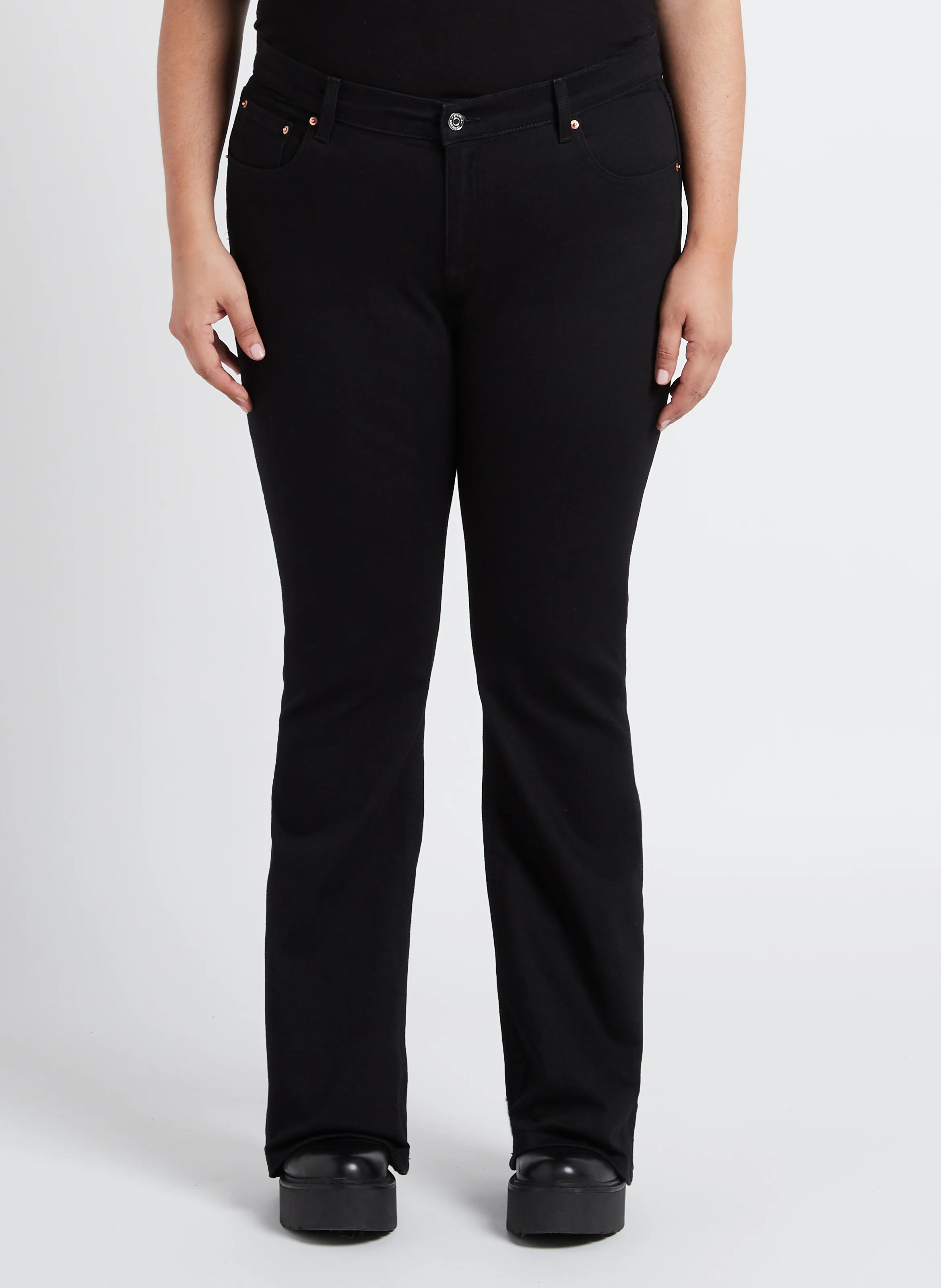 Jean boot-cut en coton mélangé | Noir