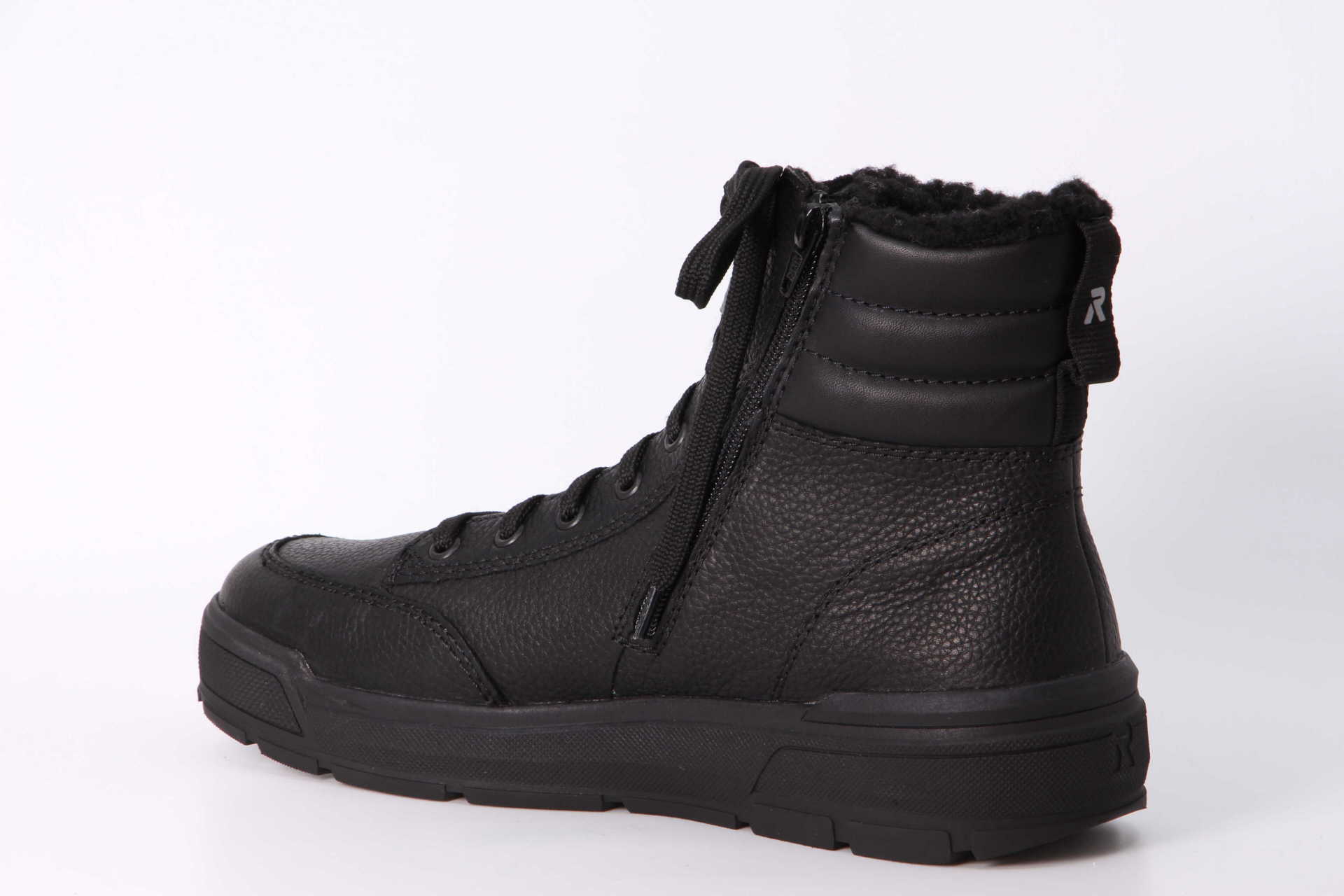 R-Evolution Wintersneaker schwarz