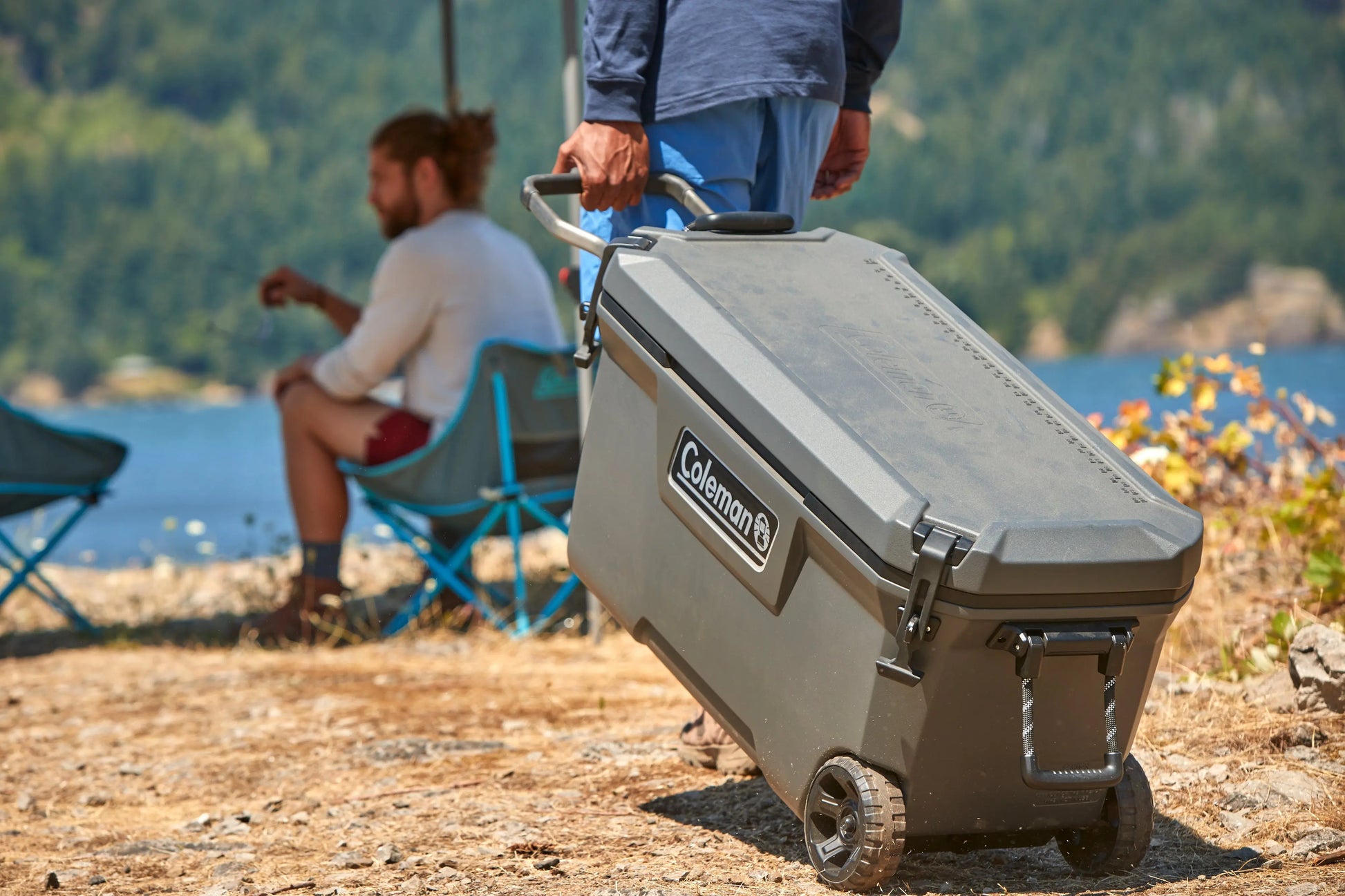 Coleman Convoy 100qt Wheeled Kühlbox mit Rollen
