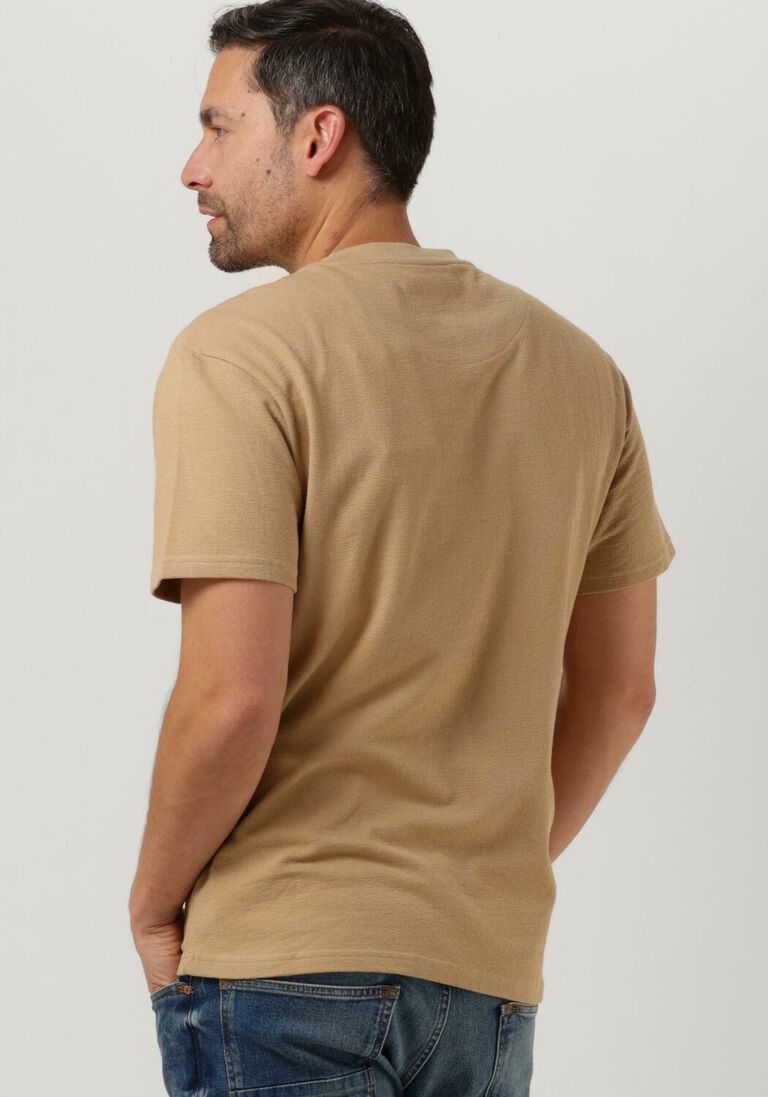 ANERKJENDT beige anerkjendt t-shirt akkikki s/s structure pocket tee