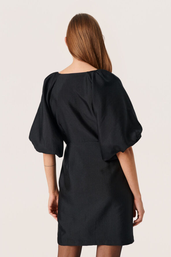 Soaked in Luxury SLJacinta Dress Black