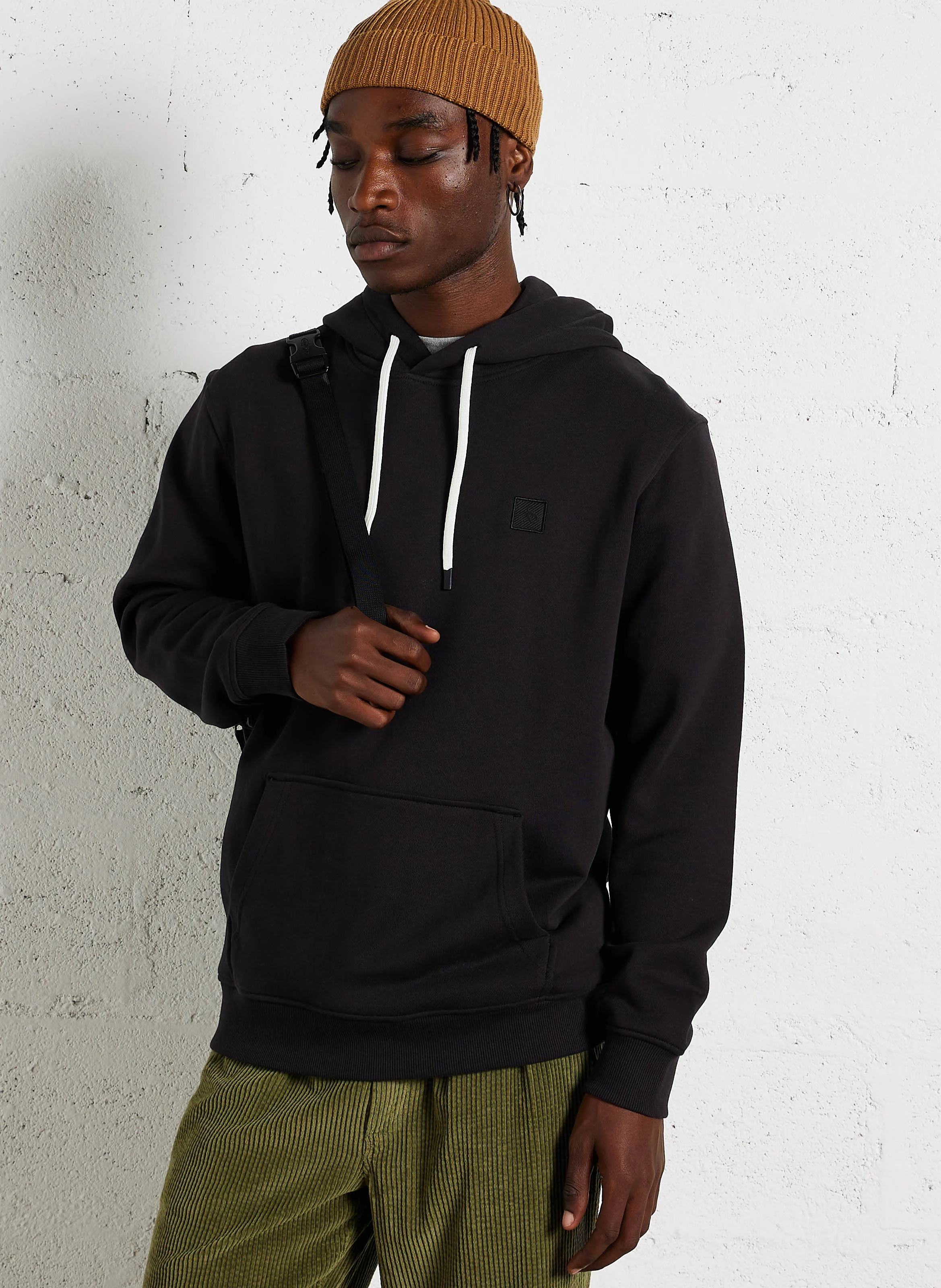 Sweat droit à capuche en coton| Noir