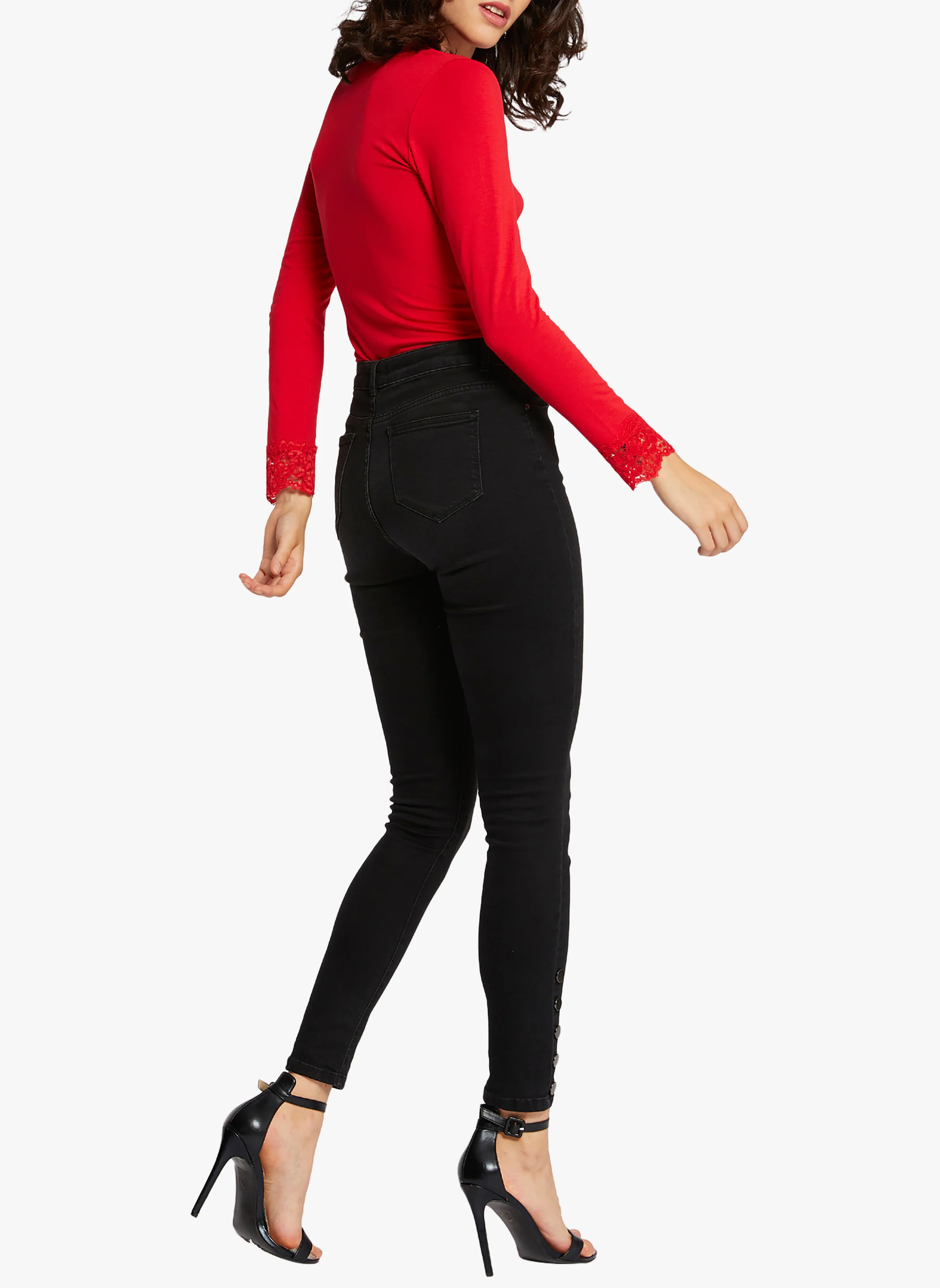 TRACY.N - Pull col V détails dentelle | Rouge