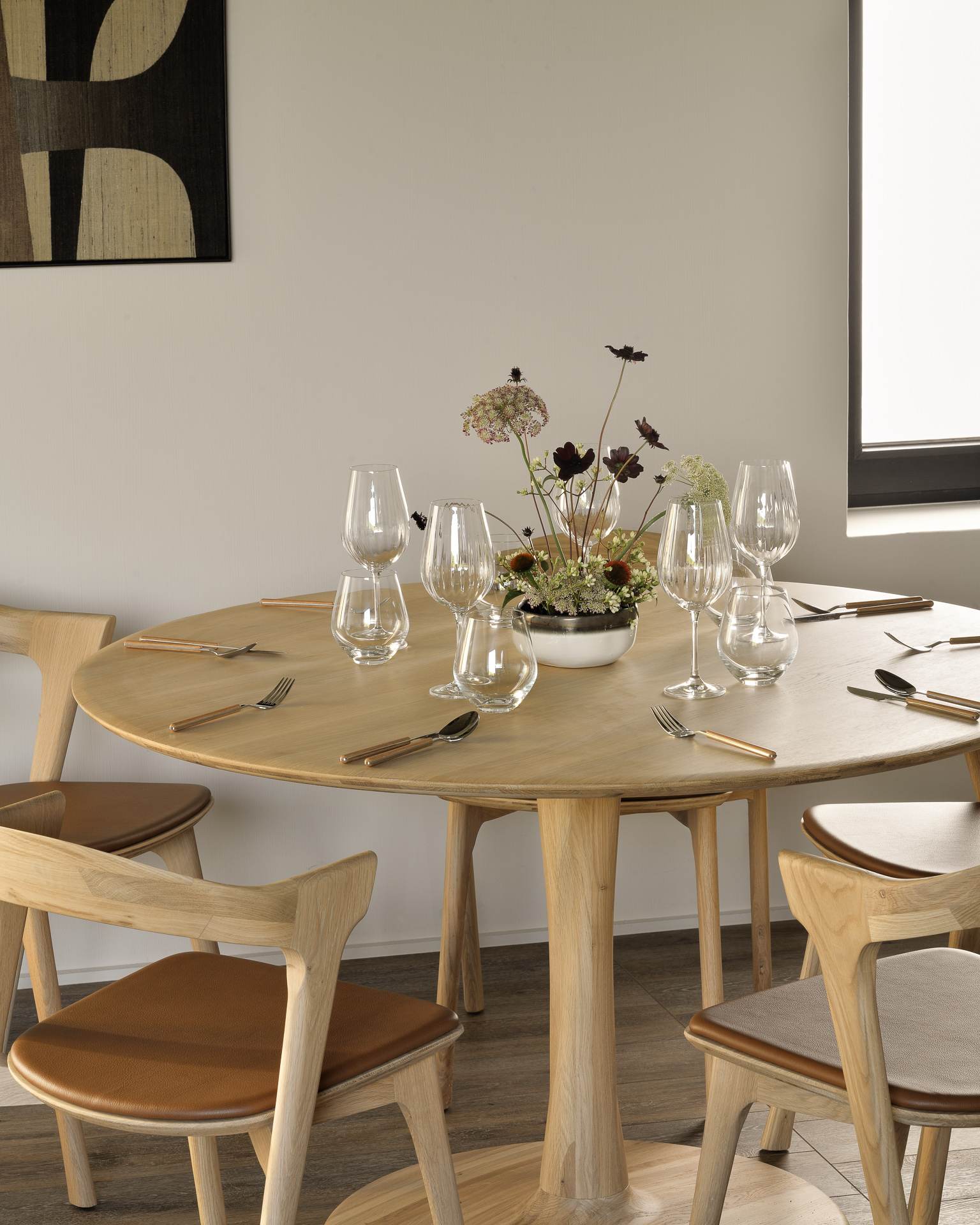 Torsion eettafel rond eiken Ø127 cm - hoogte: standaard 76cm