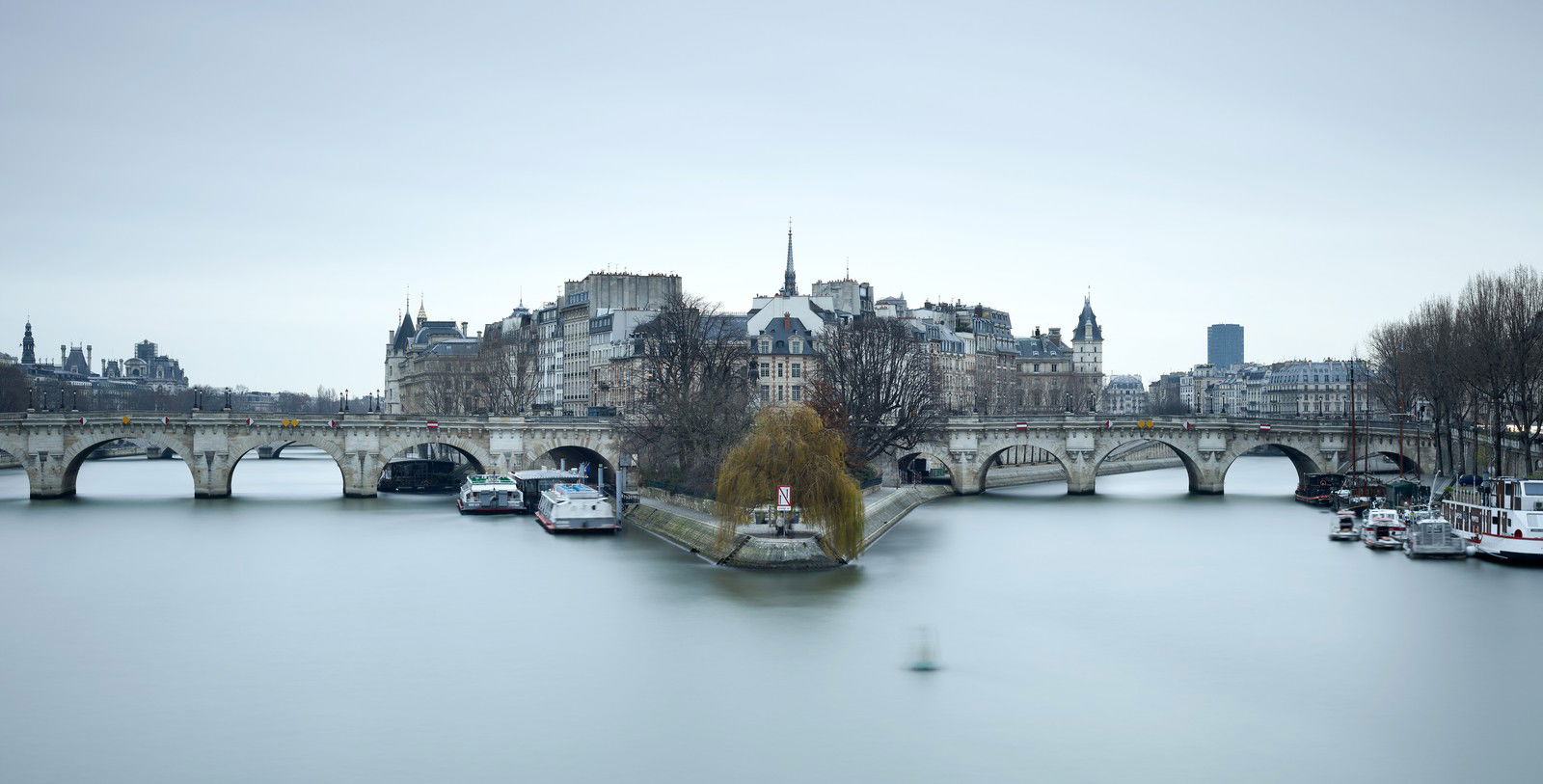 Pont Neuf by Horst & Daniel Zielske - Limited Edition. Edition of: 150. Signed.