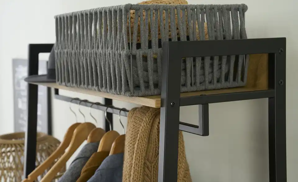 Garderobe Chone
