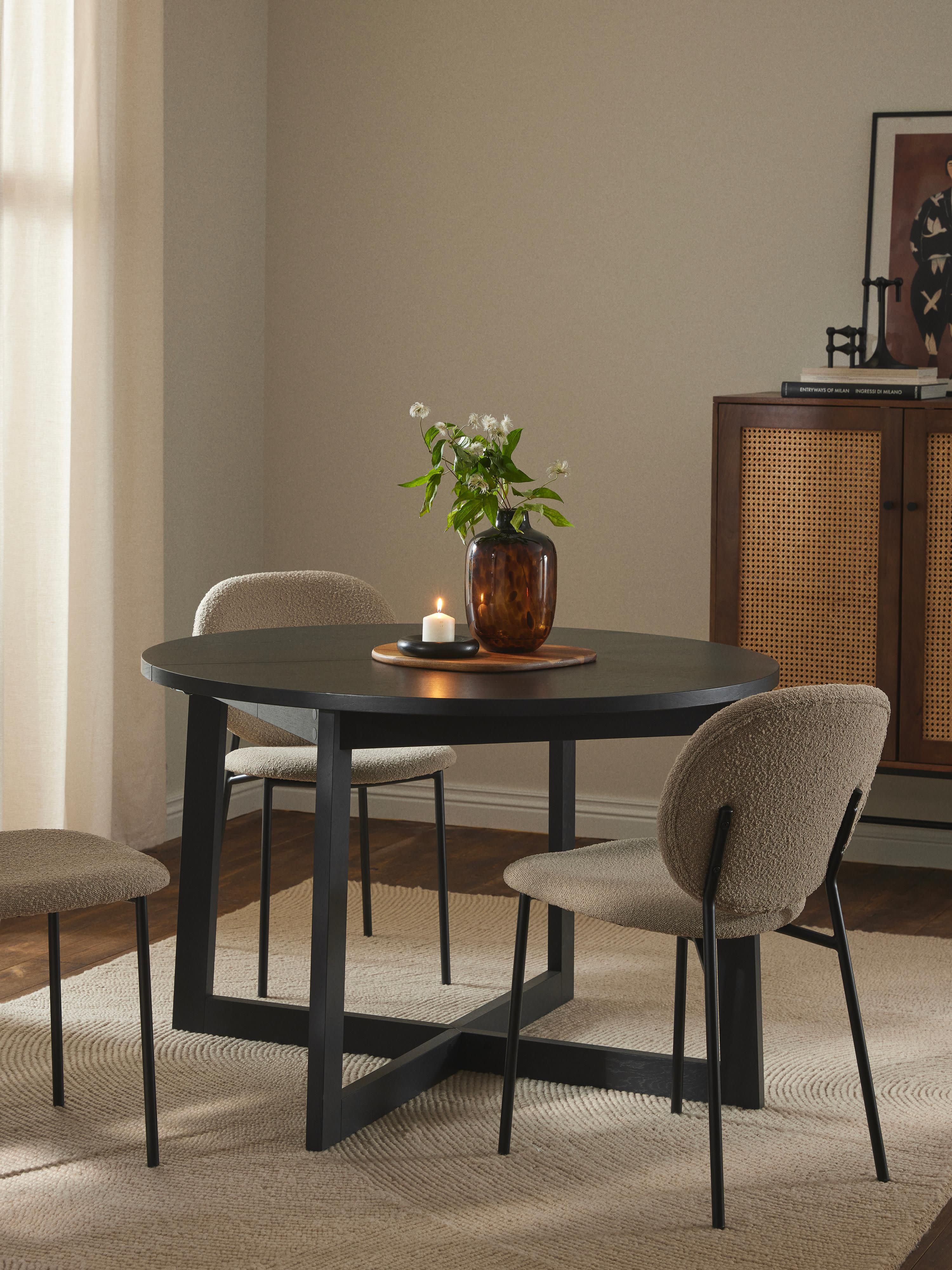 Uitschuifbare eettafel Bennet, in verschillende formaten