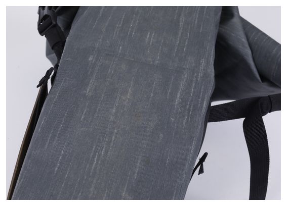 Sacoche de Selle Evoc Seat Pack Boa WP 16L Gris Carbon - Produit Reconditionné