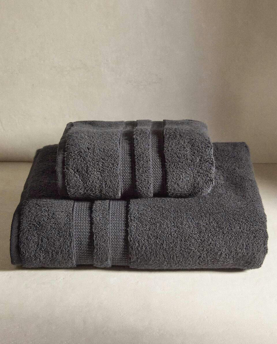 TOALHA EXTRA MACIA COM BORDA DUPLA