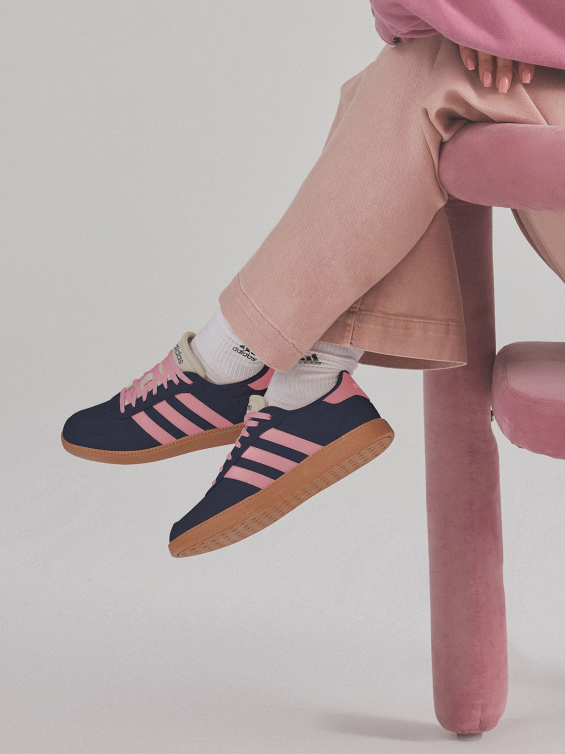 Donkerblauw/roze - adidas Breaknet Sleek sneakers