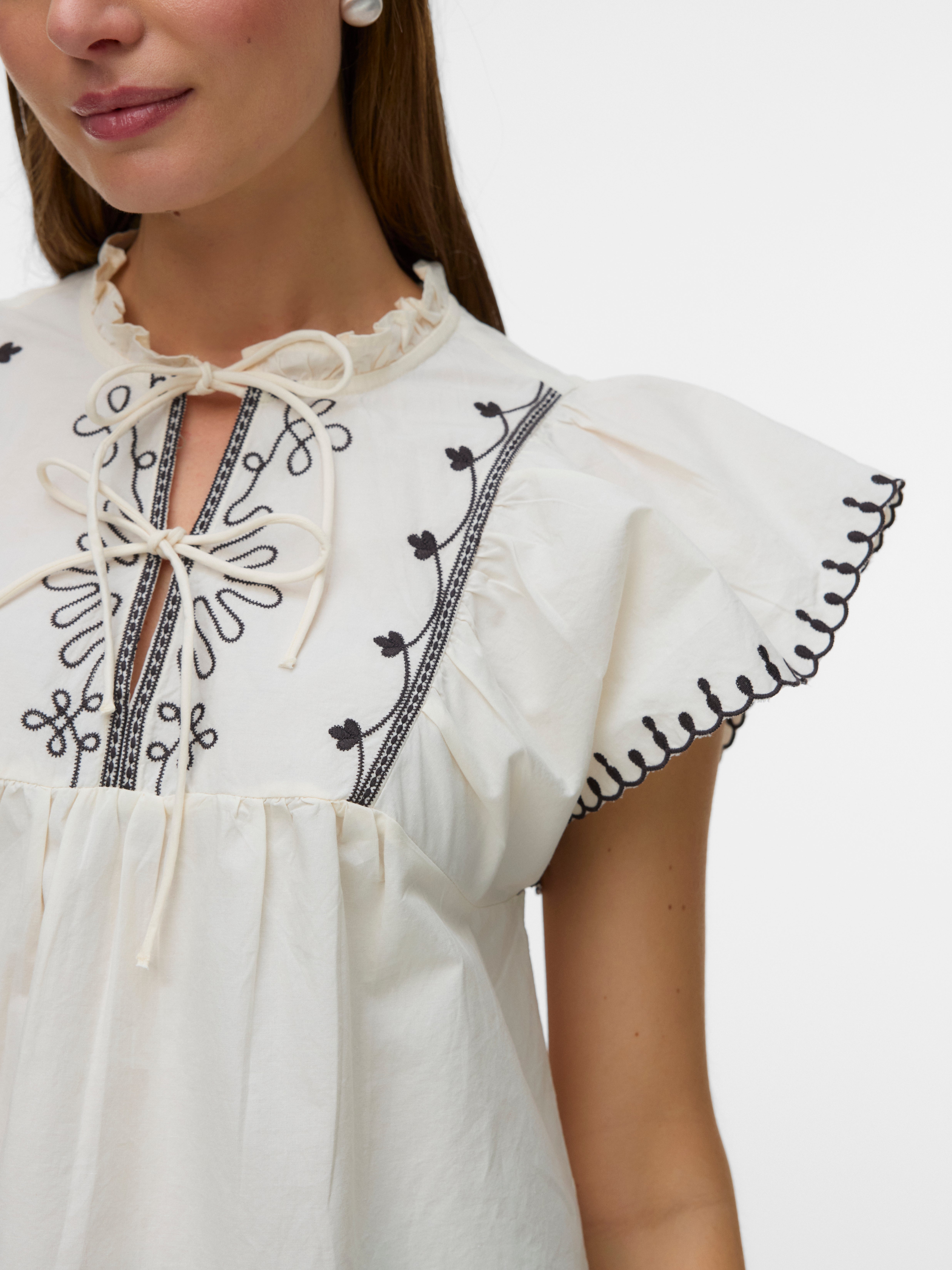 VMLIVA Top