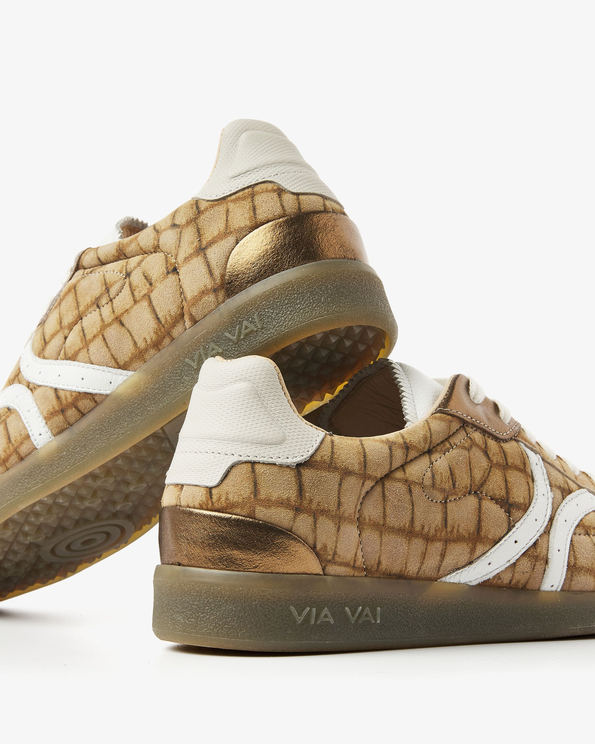 VIA VAI bruine dames sneakers Nilla Khloe