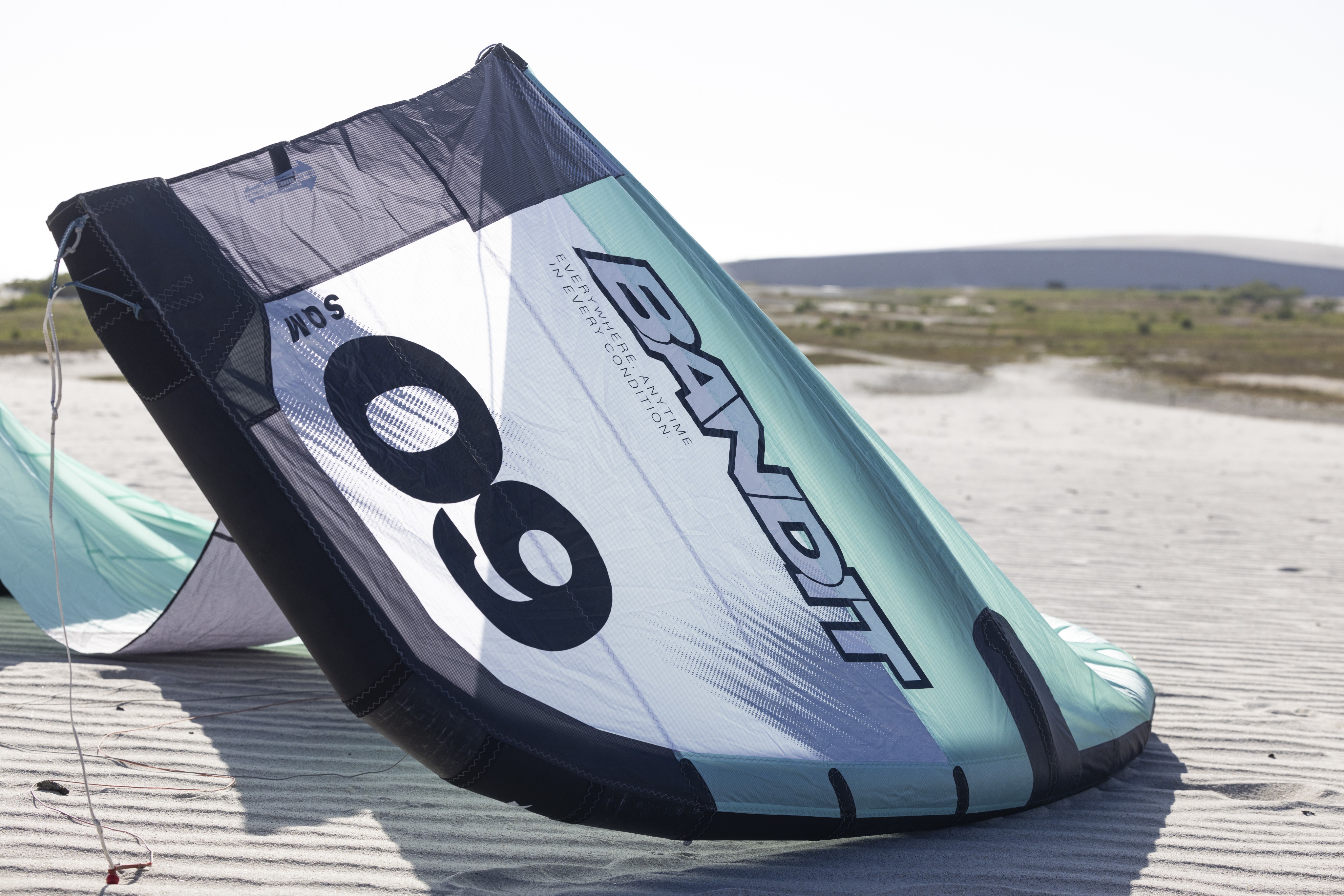 F.one Bandit TEC  - XVII - 2025 - nue Black / Mint